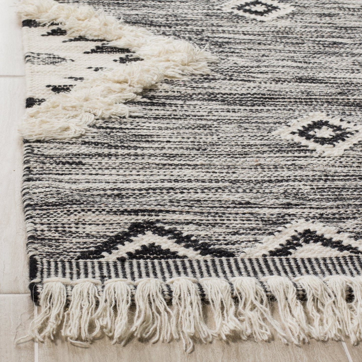 SAFAVIEH Kenya Collection Runner Rug - 2'3" x 8', Black & Ivory, Hand-Knotted Moroccan Tribal Tassel Wool, Ideal for High Traffic Areas in Living Room, Bedroom (KNY906H)