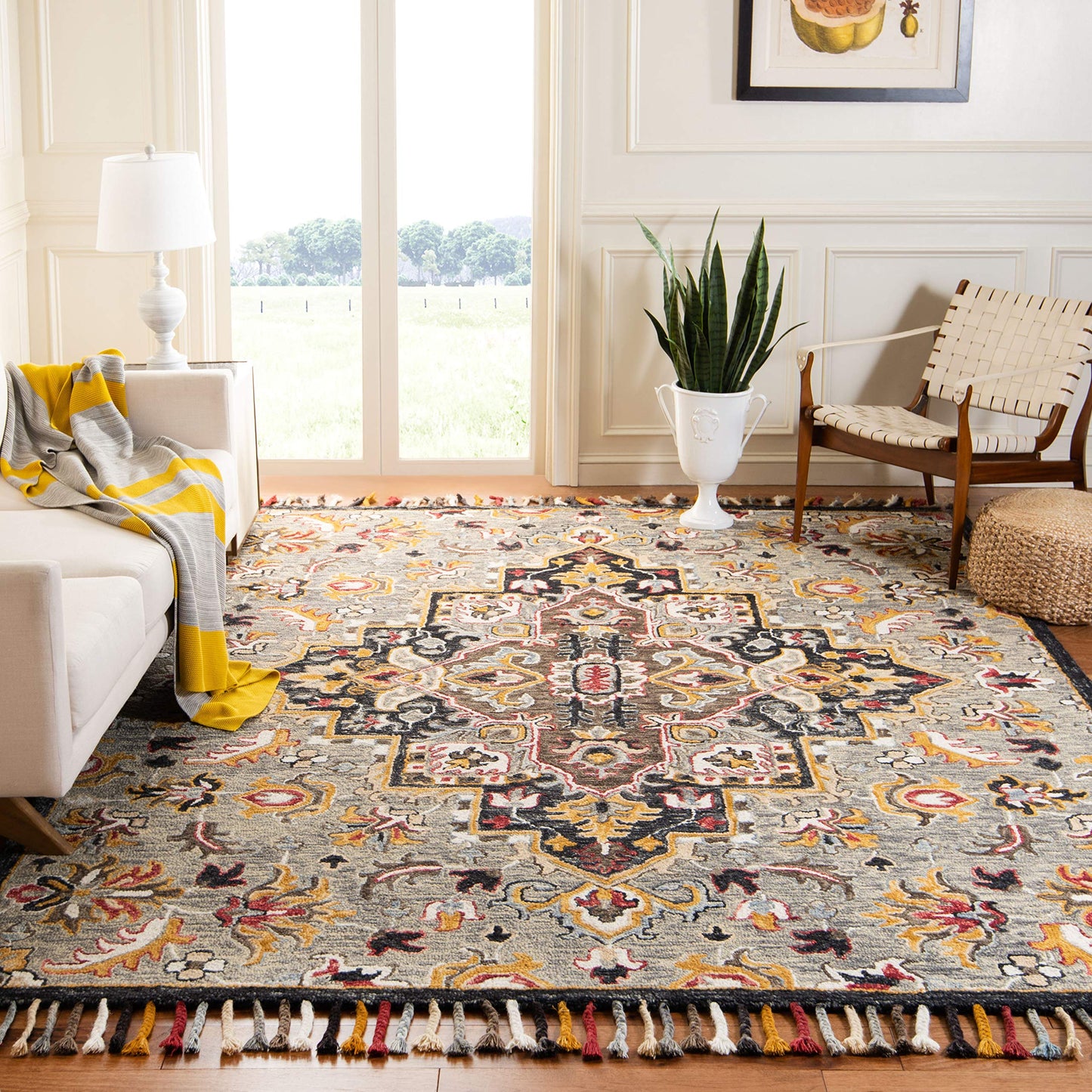 SAFAVIEH Aspen Collection Area Rug - 7' Square, Grey & Charcoal, Handmade Boho Braided Tassel Wool, Ideal for High Traffic Areas in Living Room, Bedroom (APN207F)