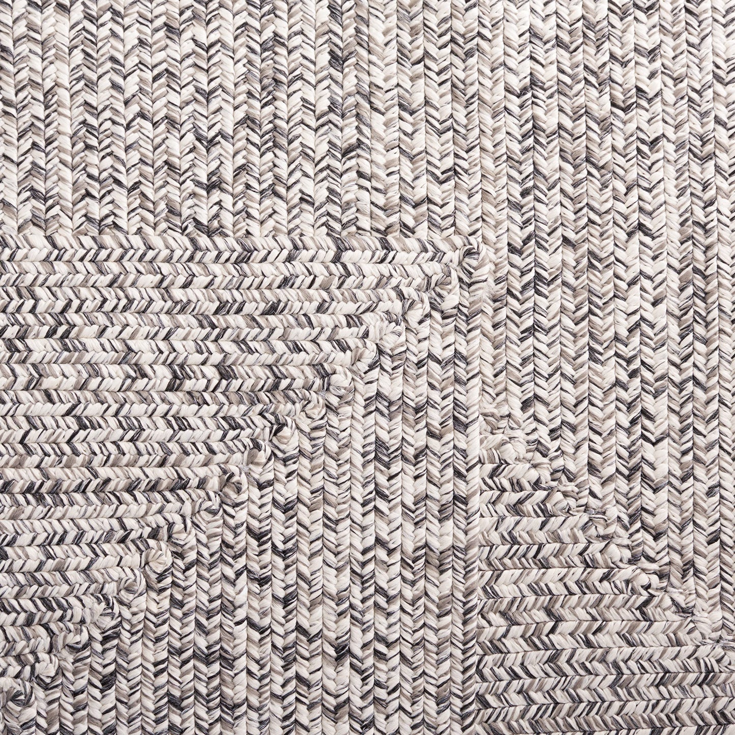 SAFAVIEH Washable Rug Outdoor Braided Collection - 5' x 8' Oval, Grey & Ivory, Handmade & Reversible, Non-Shedding & Easy to Clean, Ideal for Patio, Backyard, Mudroom (BRA201F)