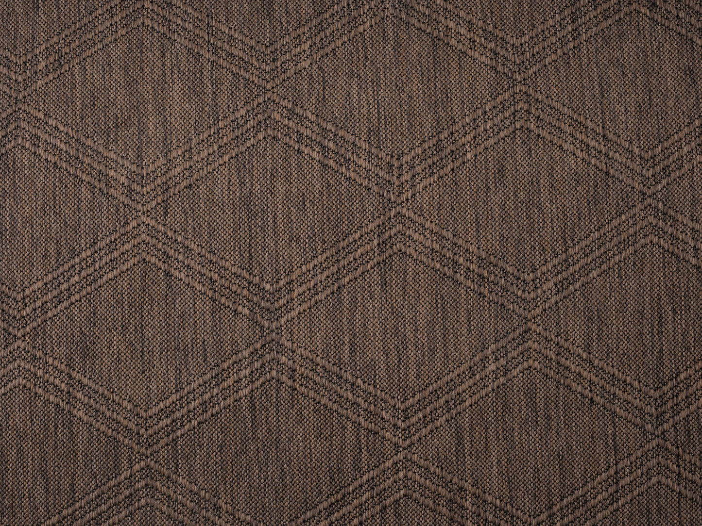 RUGGERRUGS Darla Textured Foldable Indoor Outdoor Rug, 8x10, Weather Resistant, Easy Clean, UV Resistant, Lightweight Contemporary Geometric Patio Carpet for Porch, Deck, Living Room (8'x10', Brown)