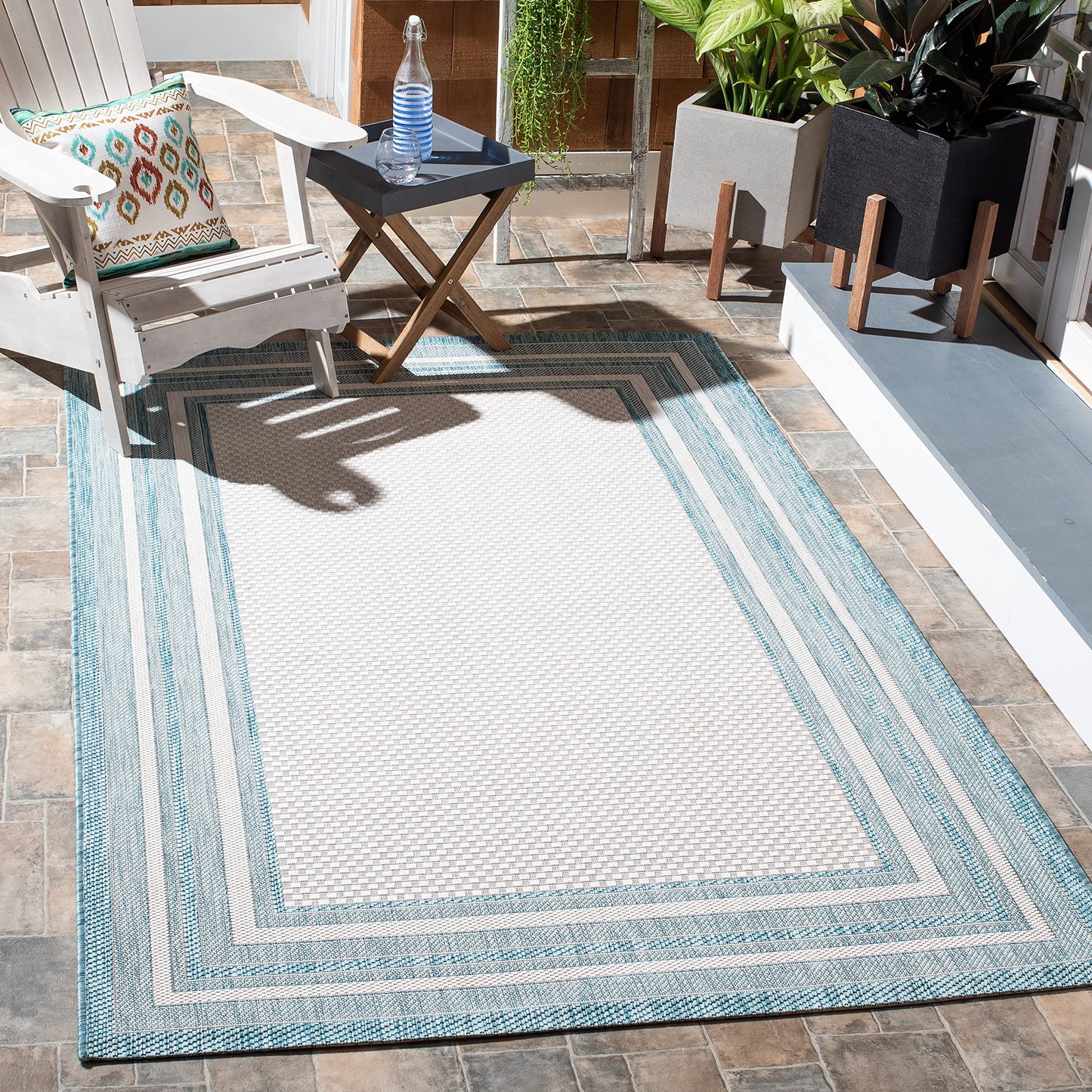 SAFAVIEH Washable Rug Outdoor Courtyard Collection - 2'7" x 5', Ivory & Aqua Blue, Non-Shedding & Easy Cleaning, Ideal for Patio, Backyard, Mudroom (CY8475-53612)