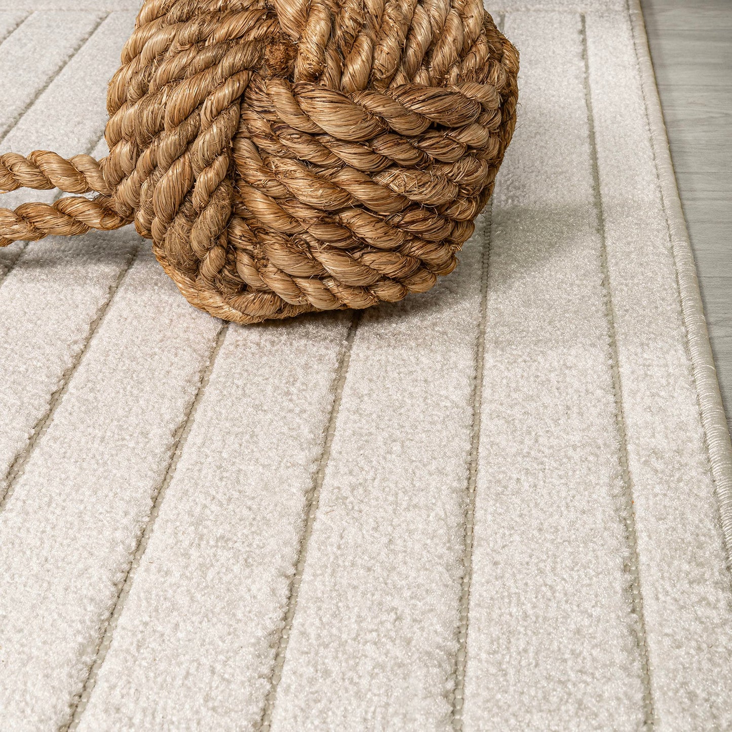 JONATHAN Y Odense High-Low Angle Ivory/Cream Indoor/Outdoor Area Rug, 8x10, Modern, Contemporary, Geometric, Bohemian, Bedroom, Kitchen, Living Room, Non Shedding (SCN101A-8)