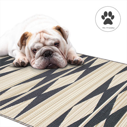 Fab Habitat Outdoor Rug - Waterproof, Fade Resistant, Crease-Free - Premium Recycled Plastic - Geometric Tribal - Patio, Deck, Porch, Balcony, Laundry Room - Cairo - Natural & Black - 4 x 6 ft