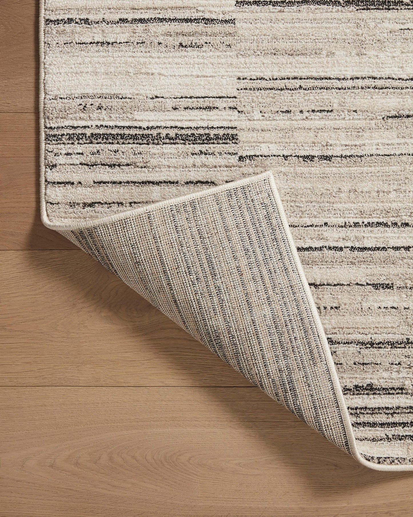 Loloi Darby Collection DAR-01 Charcoal/Sand 7'-10" x 10' Area Rug