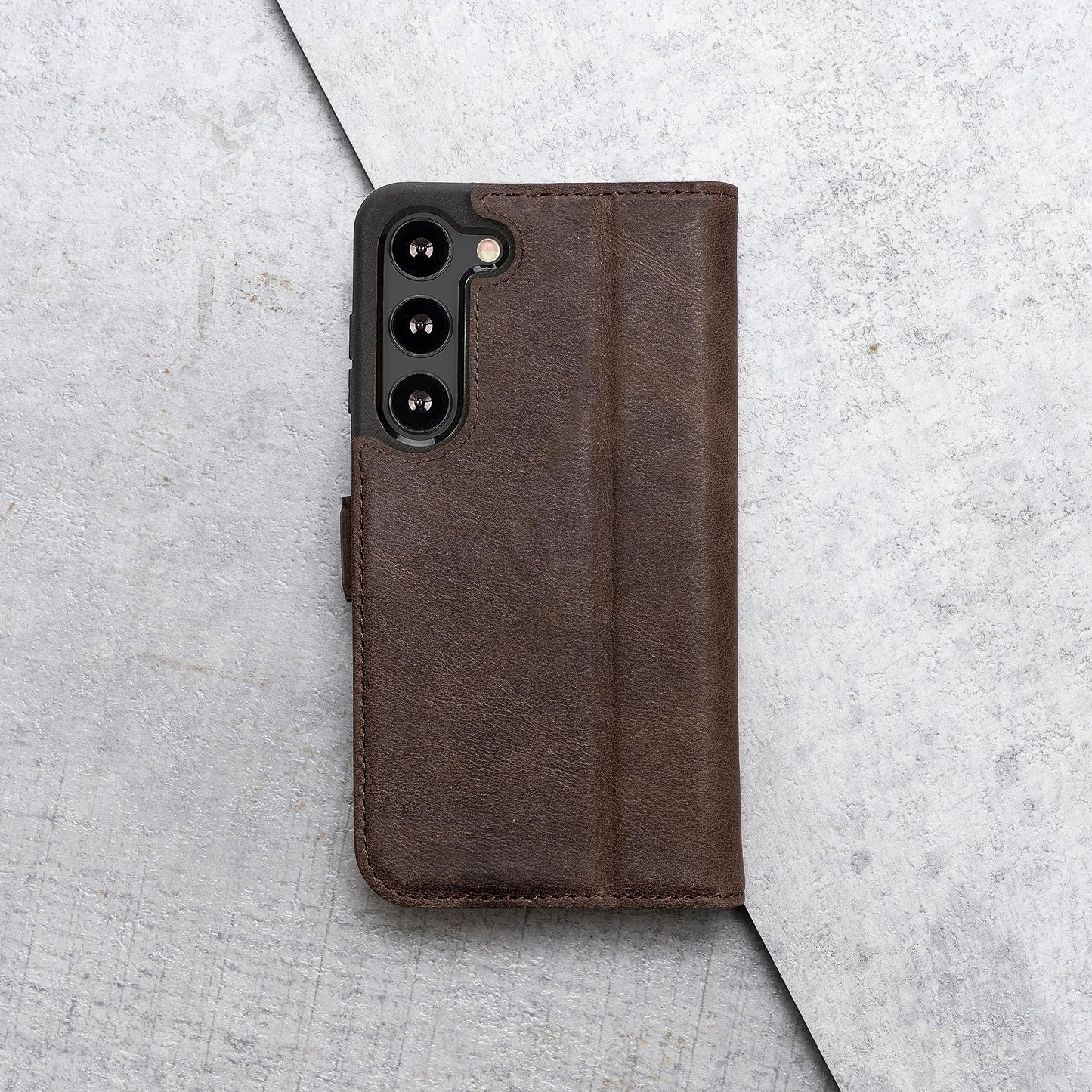 Porter Riley - Leather Case for Samsung Galaxy S24. Premium Genuine Leather Stand Case/Wallet/Cover (Chocolate Brown)