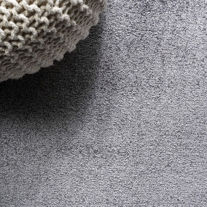 JONATHAN Y Haze Solid Low-Pile Gray Indoor Area Rug 3x5, Coastal,Bohemian,Minimalist,Classic, Easy-Cleaning for Living Room,Bedroom,Kitchen,Pet Friendly,Non-Shedding (SEU100A-3)