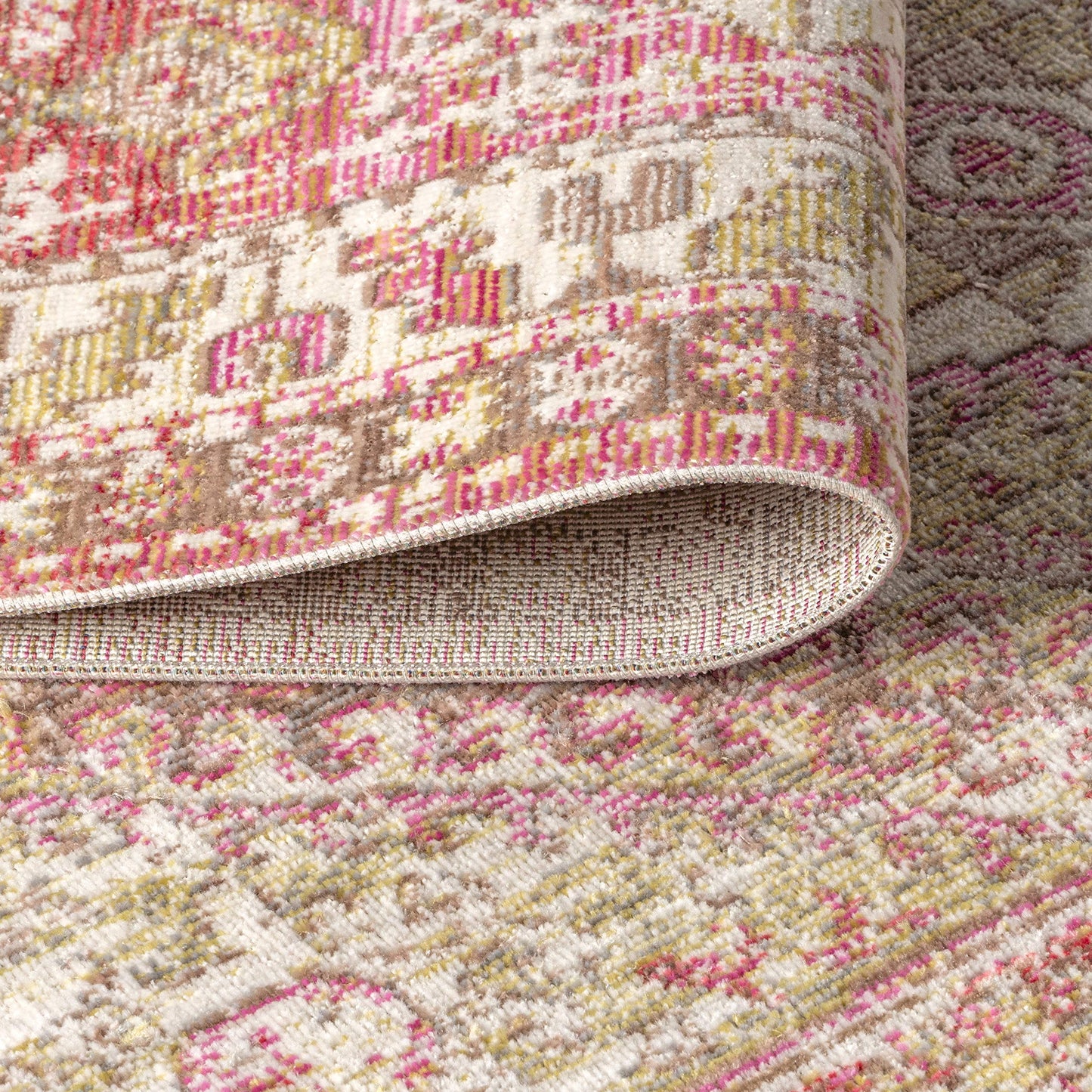 JONATHAN Y Darija Ornate Geometric Medallion Pink Indoor Area Rug, 4x6, Transitional, Traditional, Easy-Cleaning for Living Room, Bedroom, Kitchen, Pet Friendly, Non-Shedding (MDP308B-4)