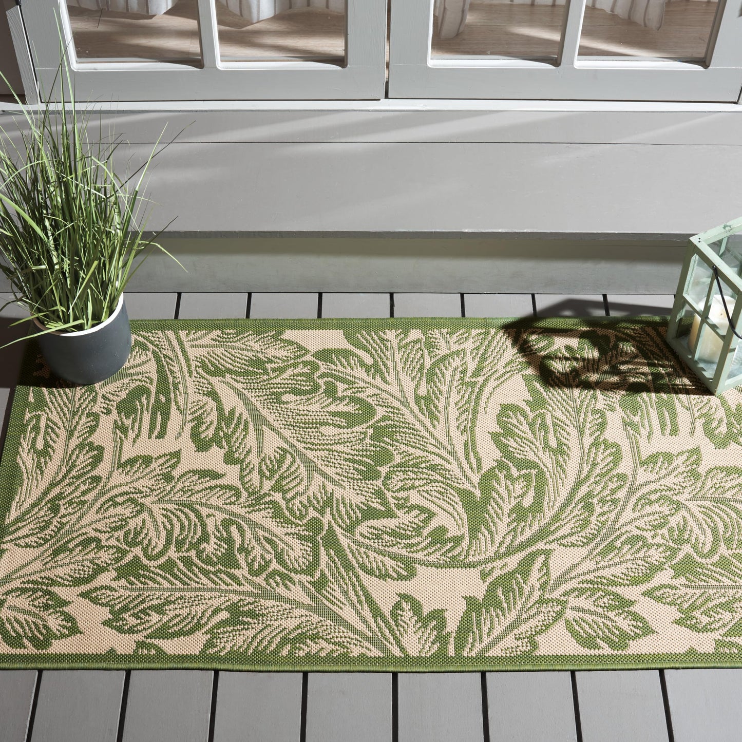SAFAVIEH Washable Rug Outdoor Courtyard Collection - 2'7" x 5', Natural & Olive, Non-Shedding & Easy Cleaning, Ideal for Patio, Backyard, Mudroom (CY2996-1E01)