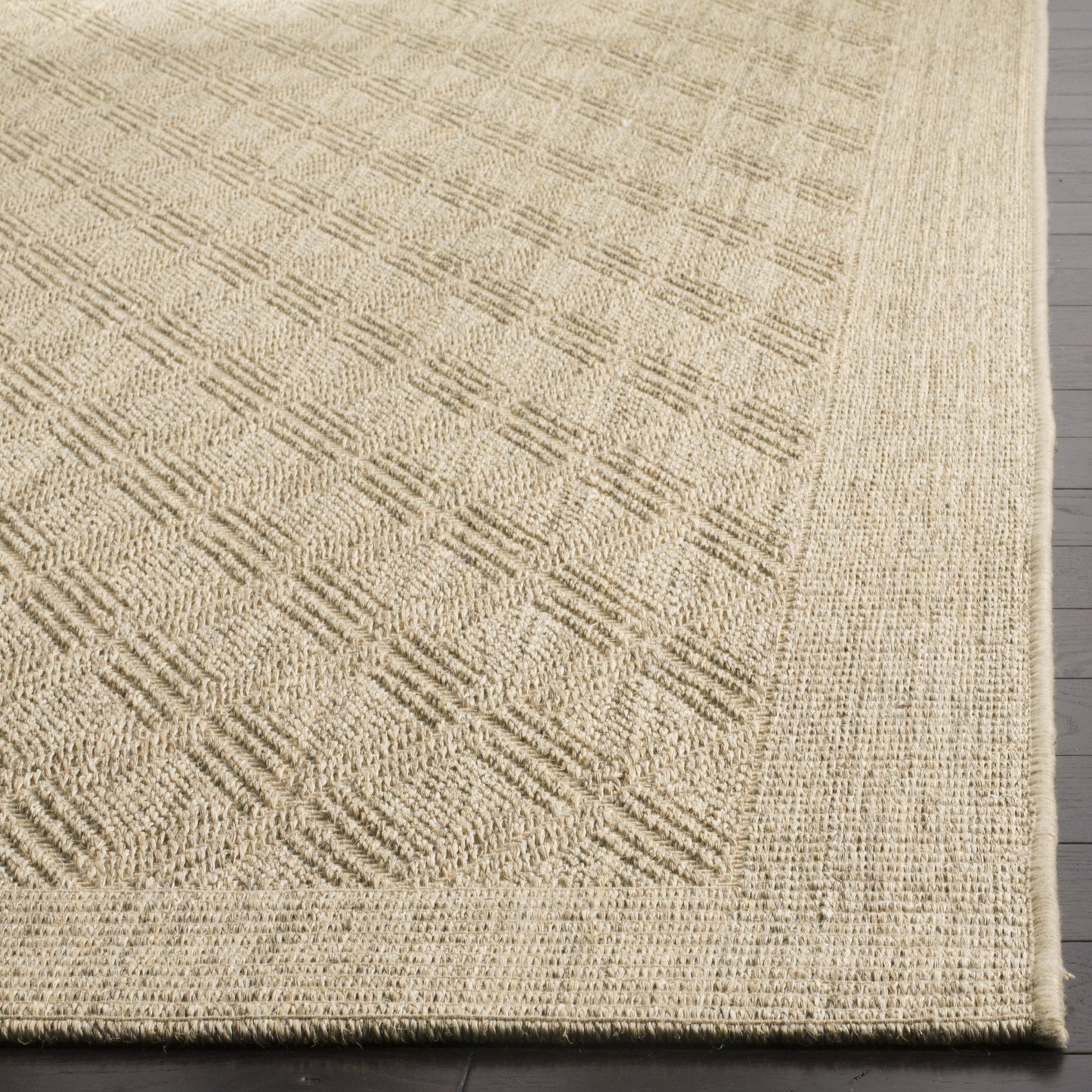 SAFAVIEH Palm Beach Collection Accent Rug - 2' x 3', Sand, Sisal & Jute Design, Ideal for High Traffic Areas in Entryway, Living Room, Bedroom (PAB351A)