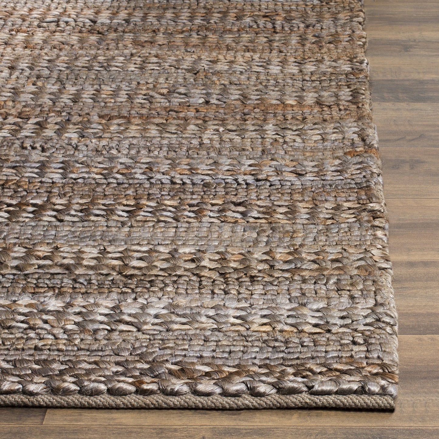 SAFAVIEH Natural Fiber Collection Area Rug - 6' Square, Beige, Handmade Jute, Braided Woven Design, Ideal for Living Room, Bedroom (NF212B)