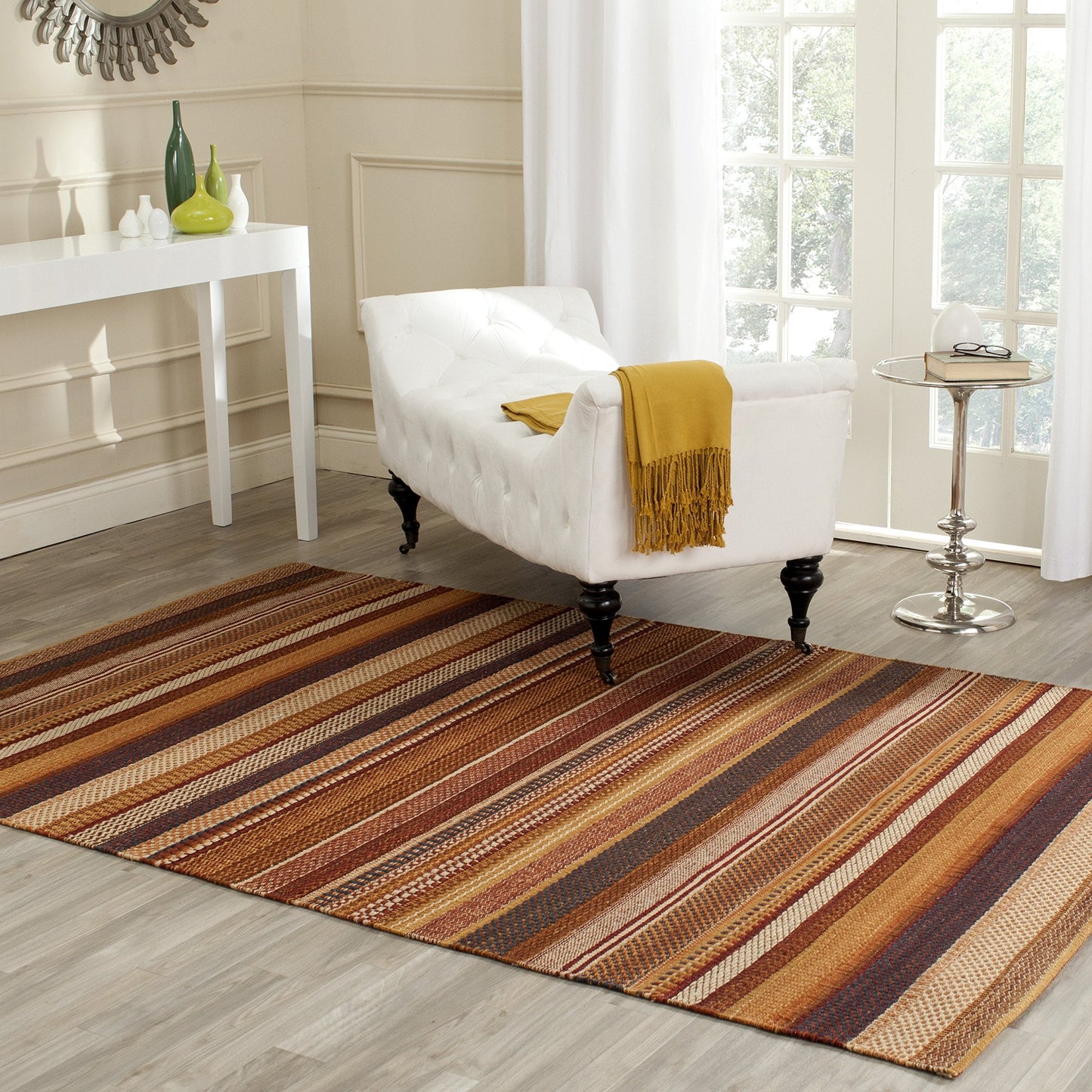SAFAVIEH Kilim Collection Accent Rug - 4' x 6', Rust, Handmade Flat Weave Wool, Ideal for High Traffic Areas in Entryway, Living Room, Bedroom (KLM951B)