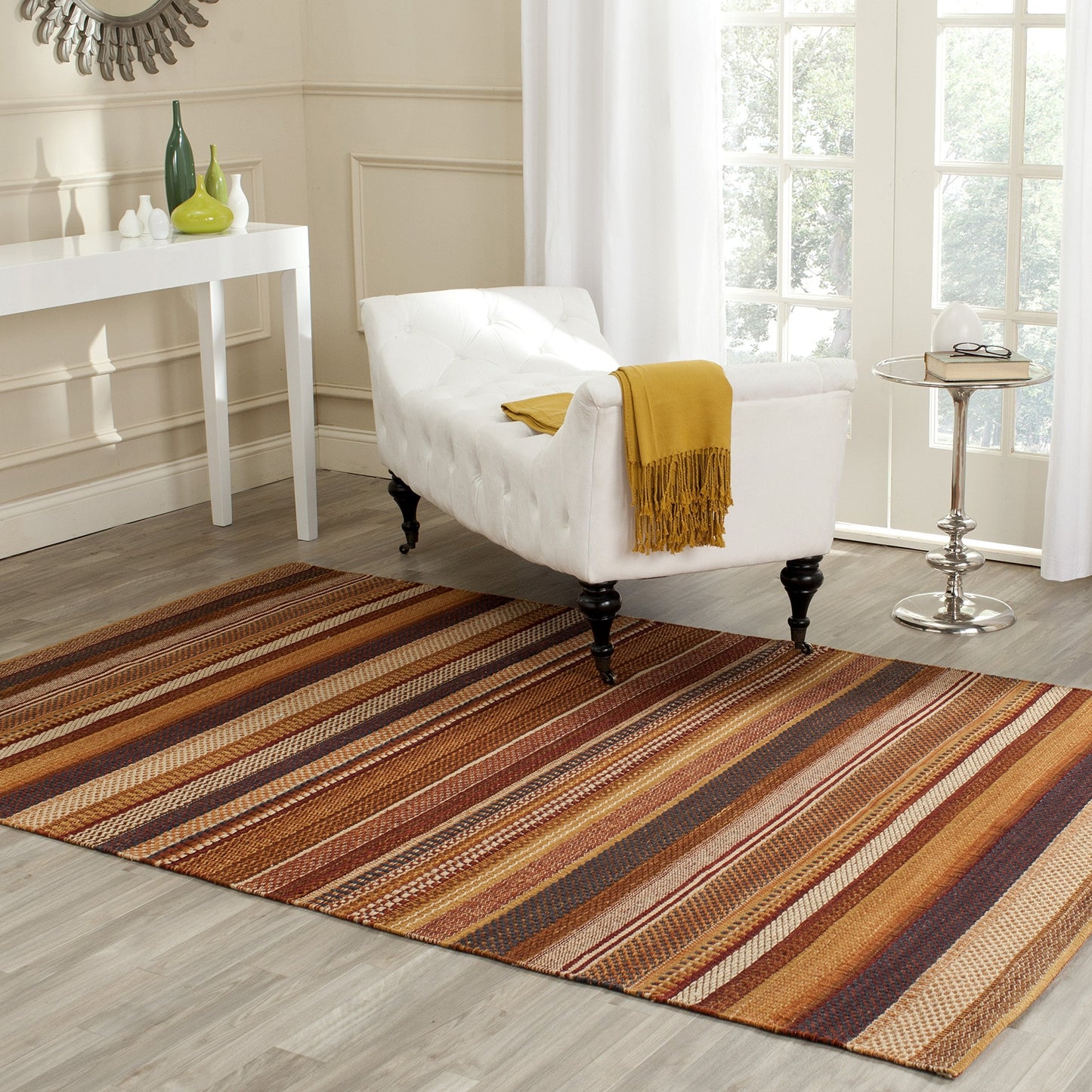 SAFAVIEH Kilim Collection Accent Rug - 4' x 6', Rust, Handmade Flat Weave Wool, Ideal for High Traffic Areas in Entryway, Living Room, Bedroom (KLM951B)