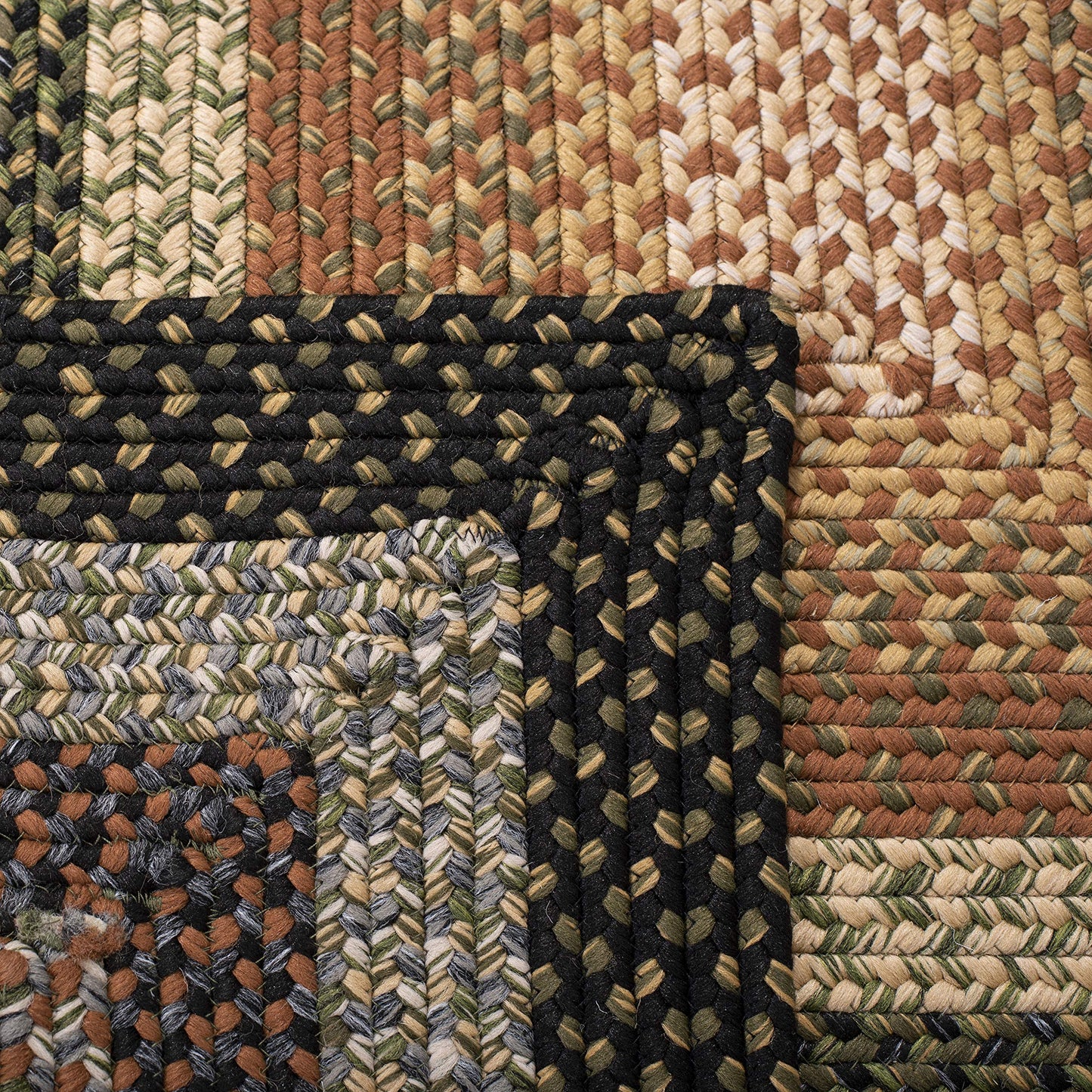 SAFAVIEH Washable Rug Outdoor Braided Collection - 2' x 3', Multi, Handmade & Reversible, Non-Shedding & Easy to Clean, Ideal for Entryway, Patio, Kitchen, Mudroom, Front Door (BRD308A)