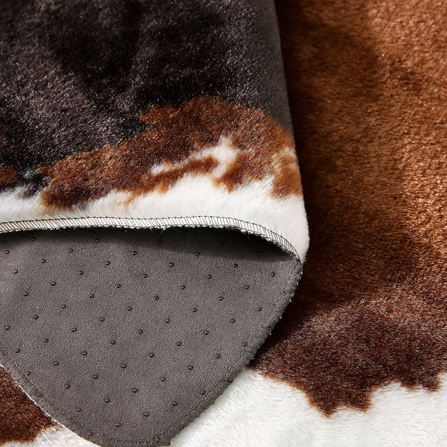 townssilk Cow Print Rug 4.1x4.5 Feet Faux Cow Hide Rug Animal Printed Area Rug Carpet for Home