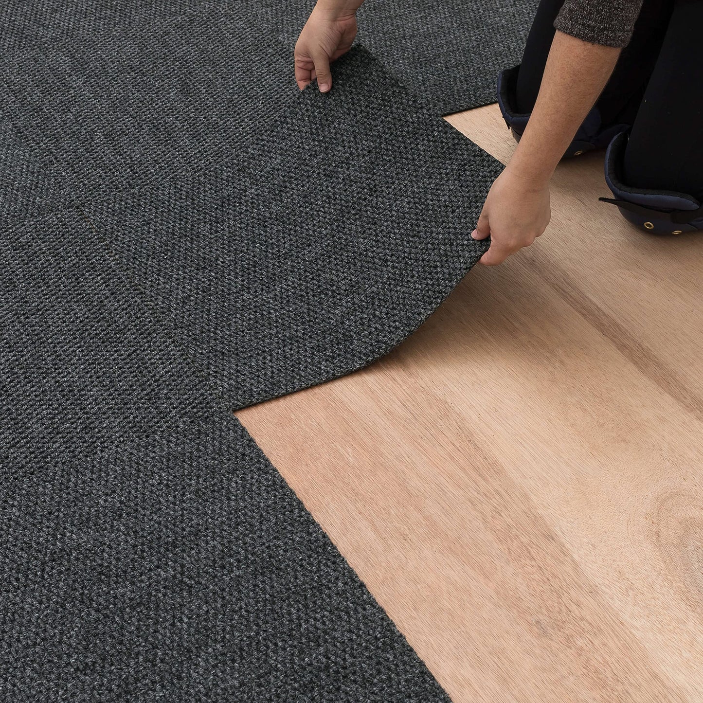 Mohawk Home 18" x 18" Indoor/Outdoor 0.25" Pile Height, Peel and Stick Carpet Tile, Grey Polyester, (10 Tiles) (22.5 sqft/Box)