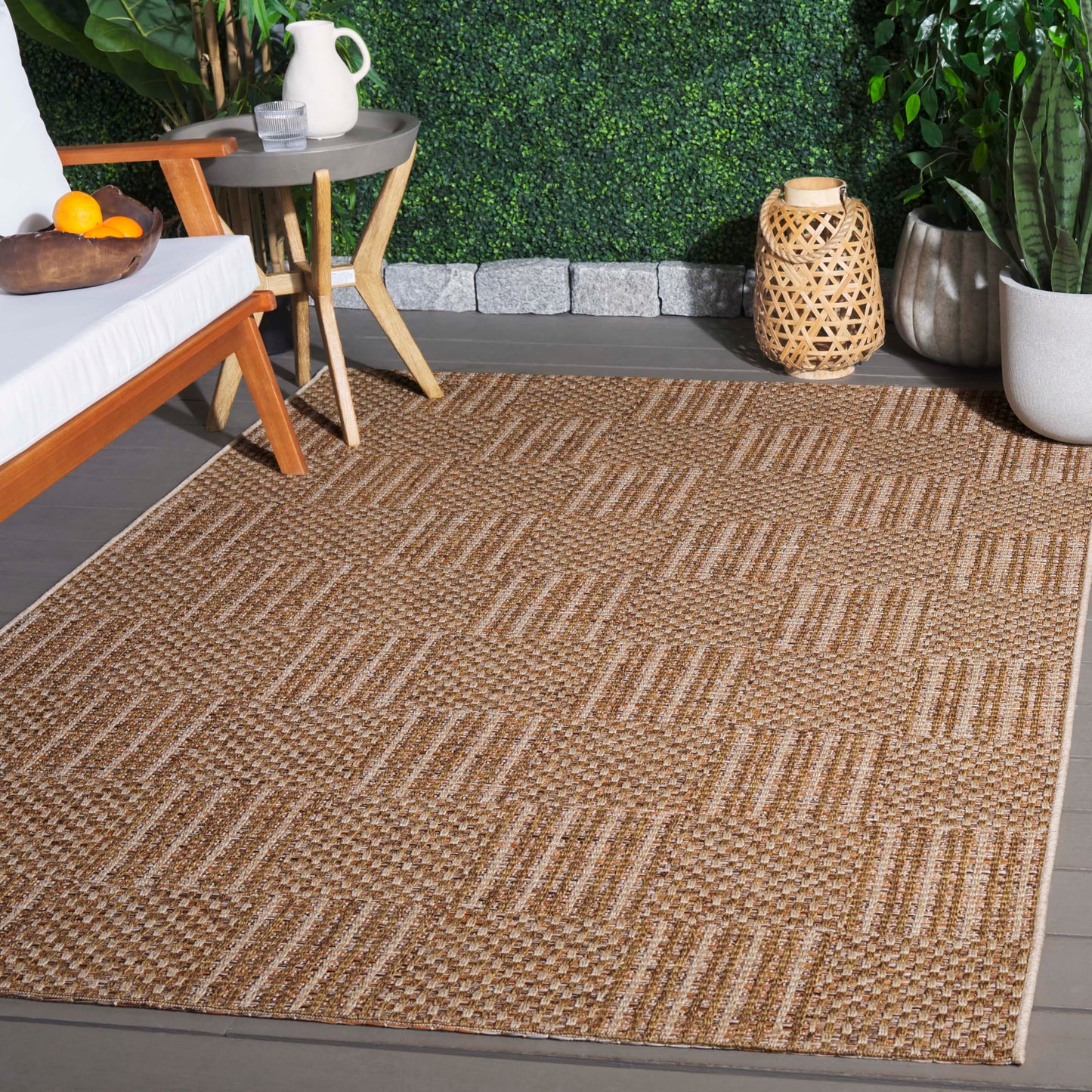 SAFAVIEH Washable Rug Outdoor Sisal All-Weather Collection - 4' x 6', Natural & Brown, Non-Shedding & Easy to Clean, Ideal for Patio, Backyard, Mudroom (SAW648B)