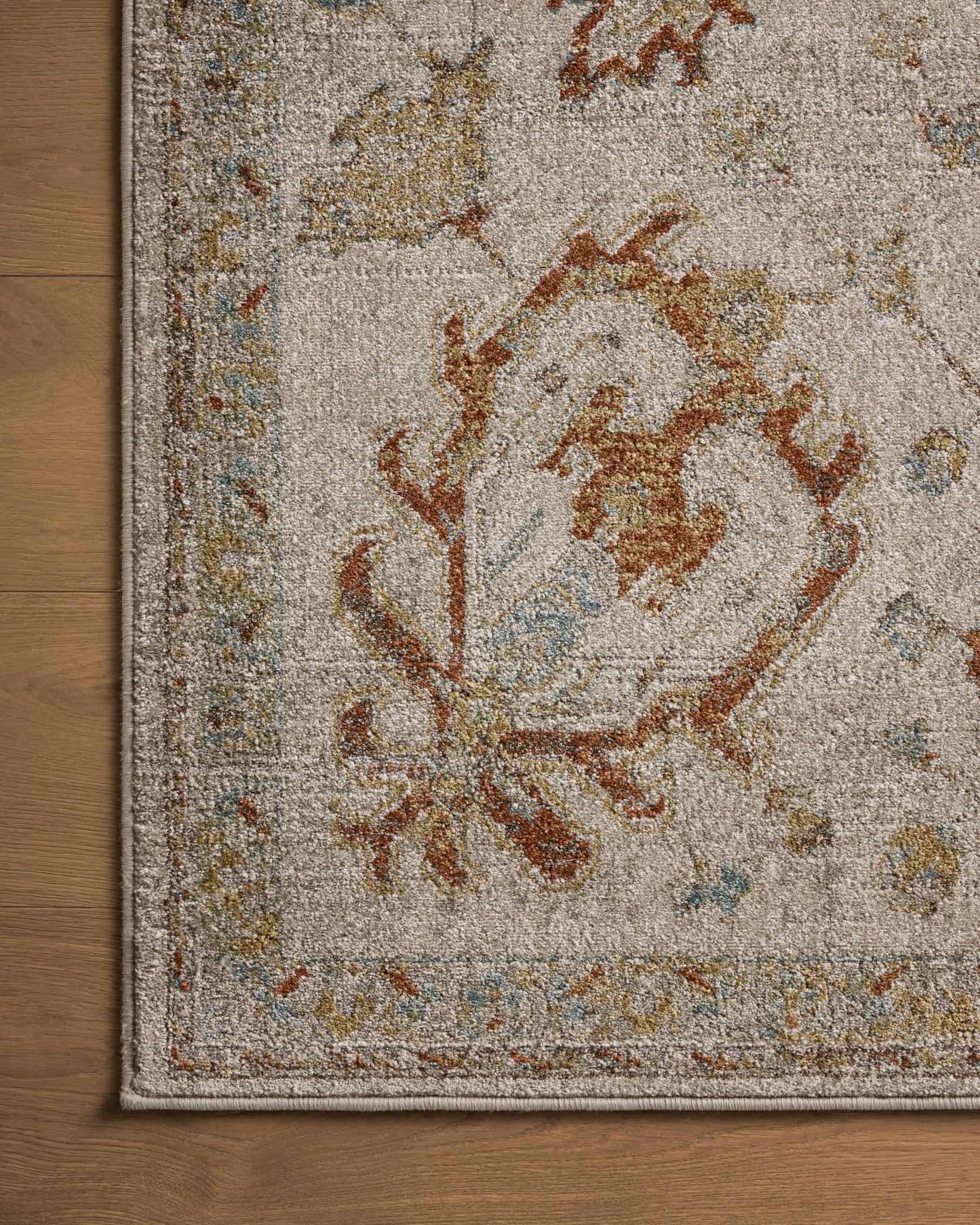Loloi Magnolia Home by Joanna Gaines Mona Collection MOA-02 Oatmeal/Multi 2'-6" x 4'-0" Accent Rug