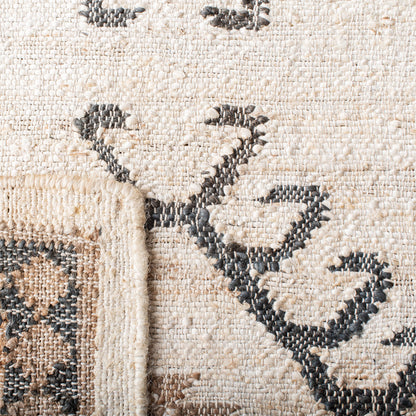 SAFAVIEH Kilim Collection Accent Rug - 2'3" x 5', Ivory & Black, Handmade Flat Weave Jute, Ideal for High Traffic Areas in Entryway, Living Room, Bedroom (KLM762A)