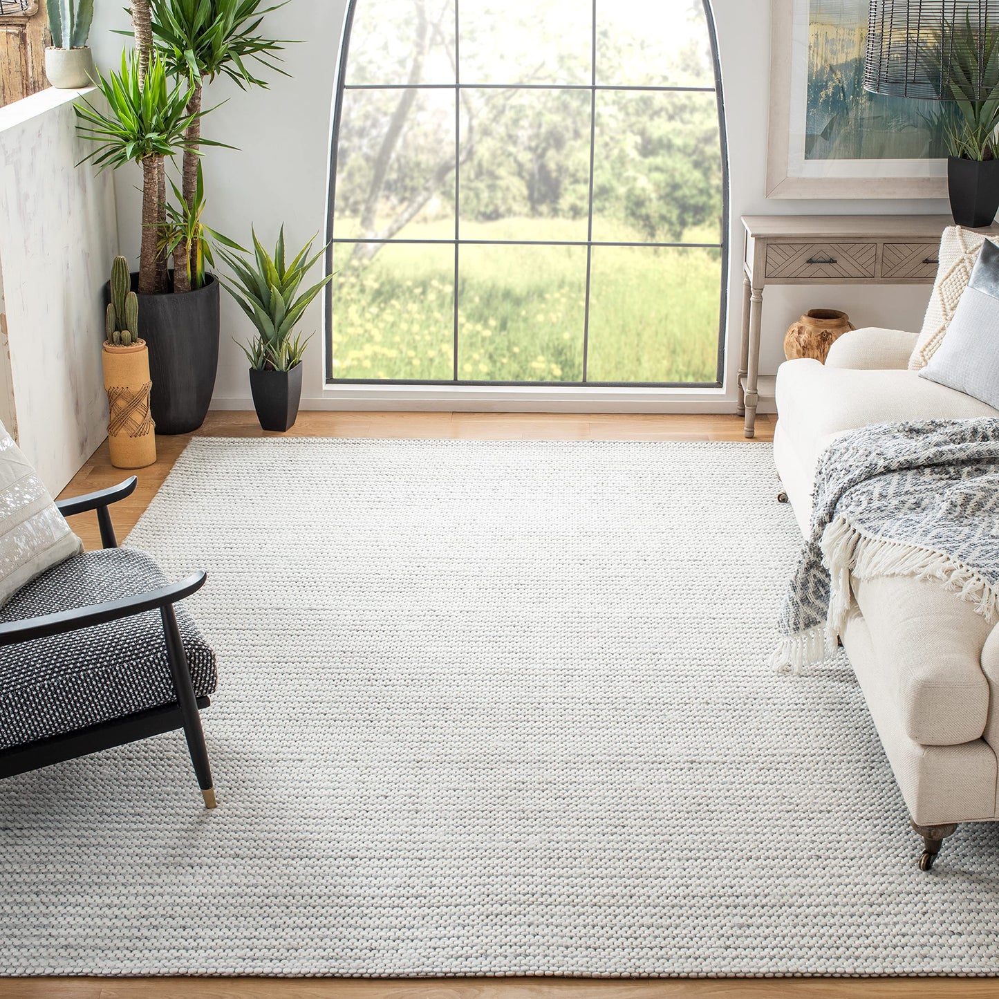 SAFAVIEH Marbella Collection Area Rug - 10' x 14', Light Grey & Ivory, Flat Weave Wool Design, Ideal for High Traffic Areas in Living Room, Bedroom (MRB392F)