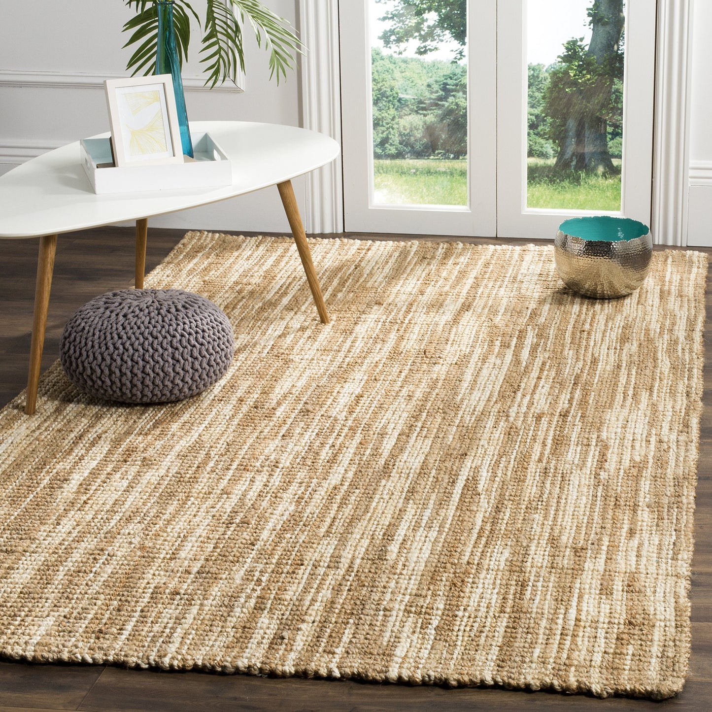 SAFAVIEH Natural Fiber Collection Area Rug - 5' x 8', Natural & Cream, Handmade Jute, Ideal for High Traffic Areas in Living Room, Bedroom (NF260A)