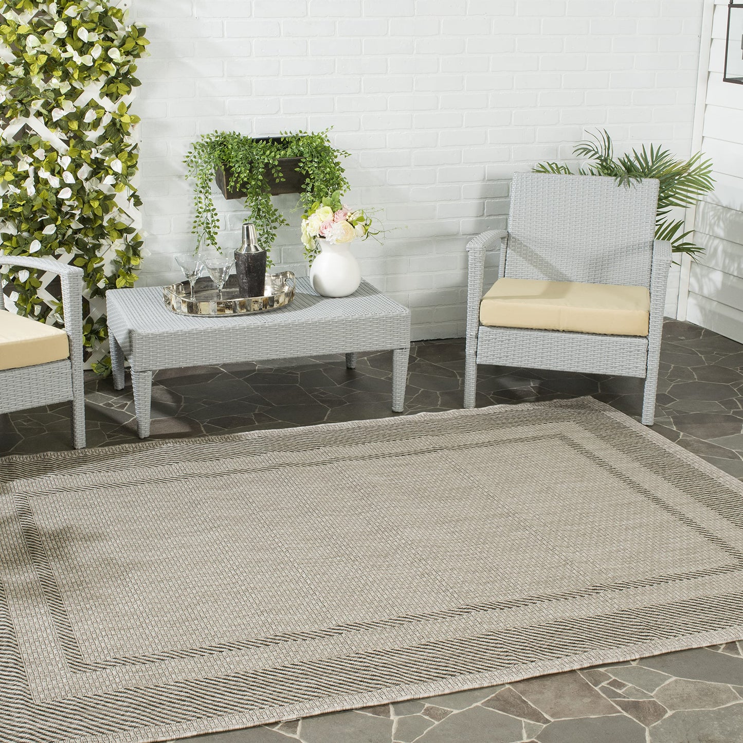 SAFAVIEH Courtyard Collection 2'7" x 5' Beige/Black CY8477 Indoor/ Outdoor Waterproof Easy Cleaning Patio Backyard Mudroom Area Rug