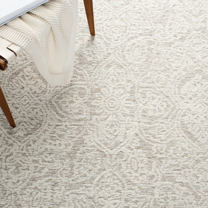 SAFAVIEH Area Rug 9x12 - Metro Collection - Large - Natural & Ivory, Handmade Wool, Ideal for Living Room, Bedroom, Dining Space (MET998A)