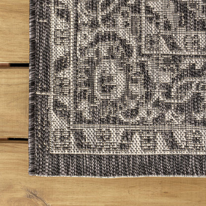 JONATHAN Y Vine & Border Indoor Outdoor Round Area Rug 5 Ft Black/Gray, Palazzo Textured Weave for Backyard, Patio, Porch, Easy-Cleaning, High Traffic, Pet-Friendly, Non-Shedding (SMB103C-5R)
