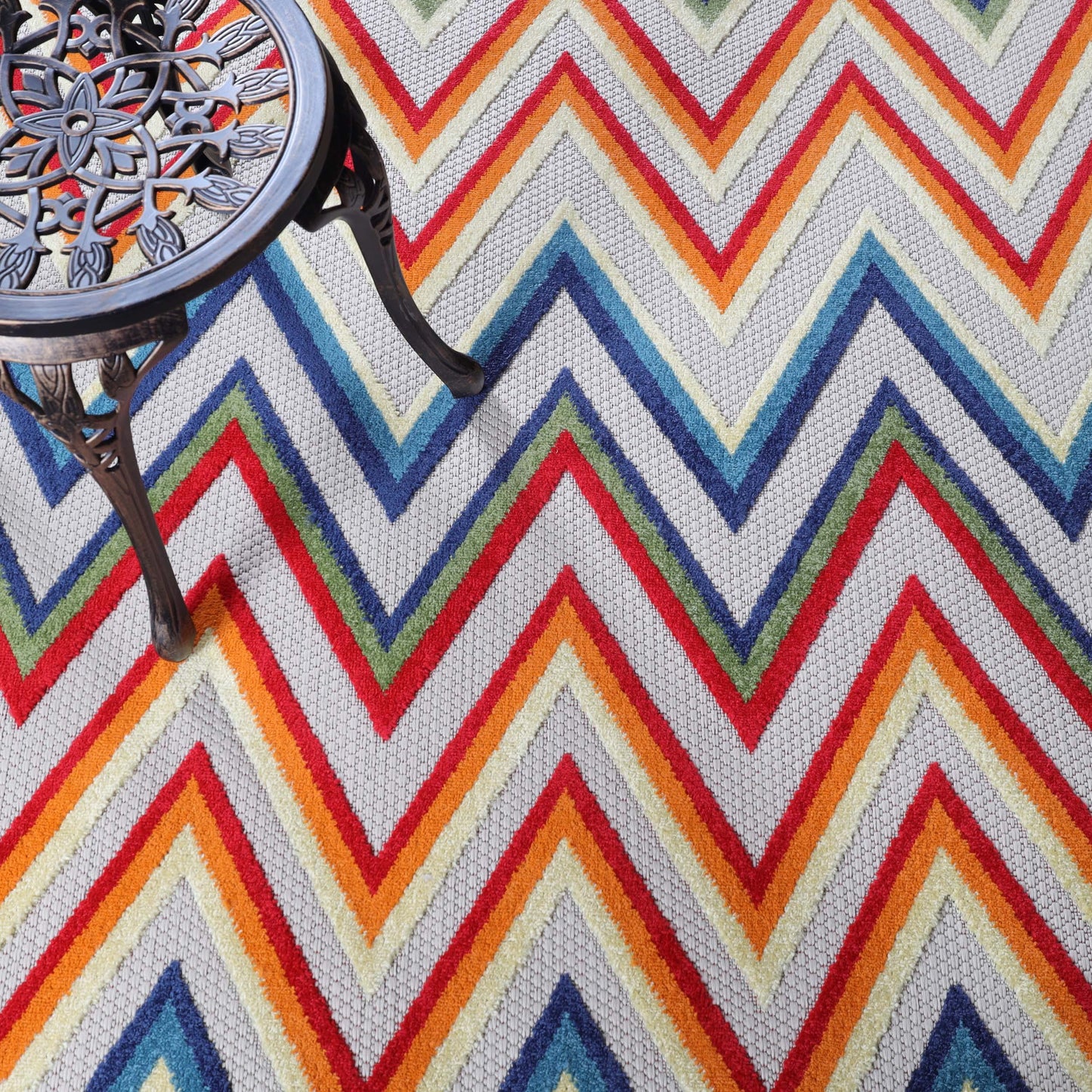 Superior Modern Bohemian Indoor Outdoor Runner Rug, Perfect for Patio, Bedroom, Kitchen, Laundry Room, Entryway, Office, Playroom, Carpet Cover, Zig-Zag, Acacia Collection, 2' 3" x 8', Cream