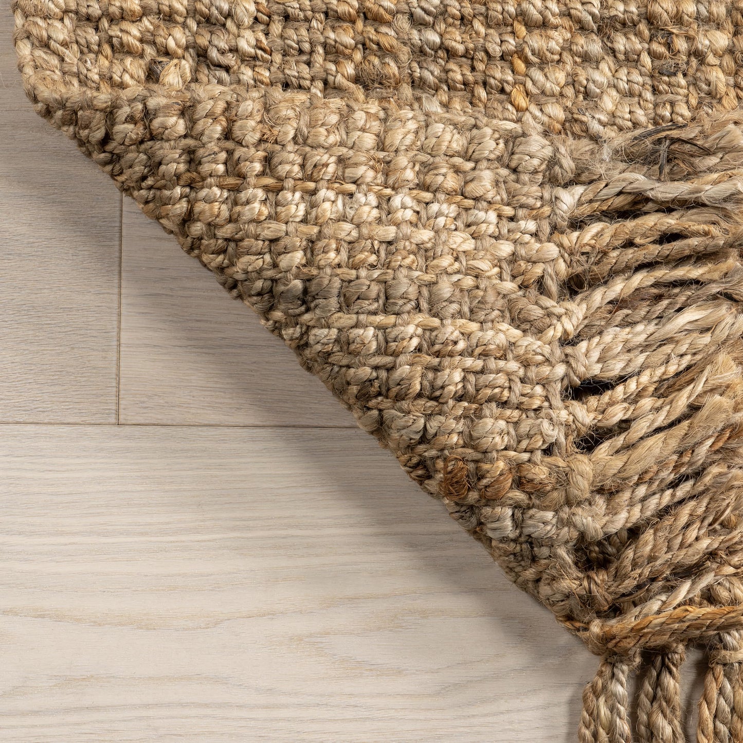 Nuloom Daniela Natural, 6' x 9', Handmade, Jute, Tassel, Soft and Textured, High Traffic, Stain Resistant, Easy Clean, Durable Area Rug for Bedroom, Living Room, Dining Space, Foyer, Entryway