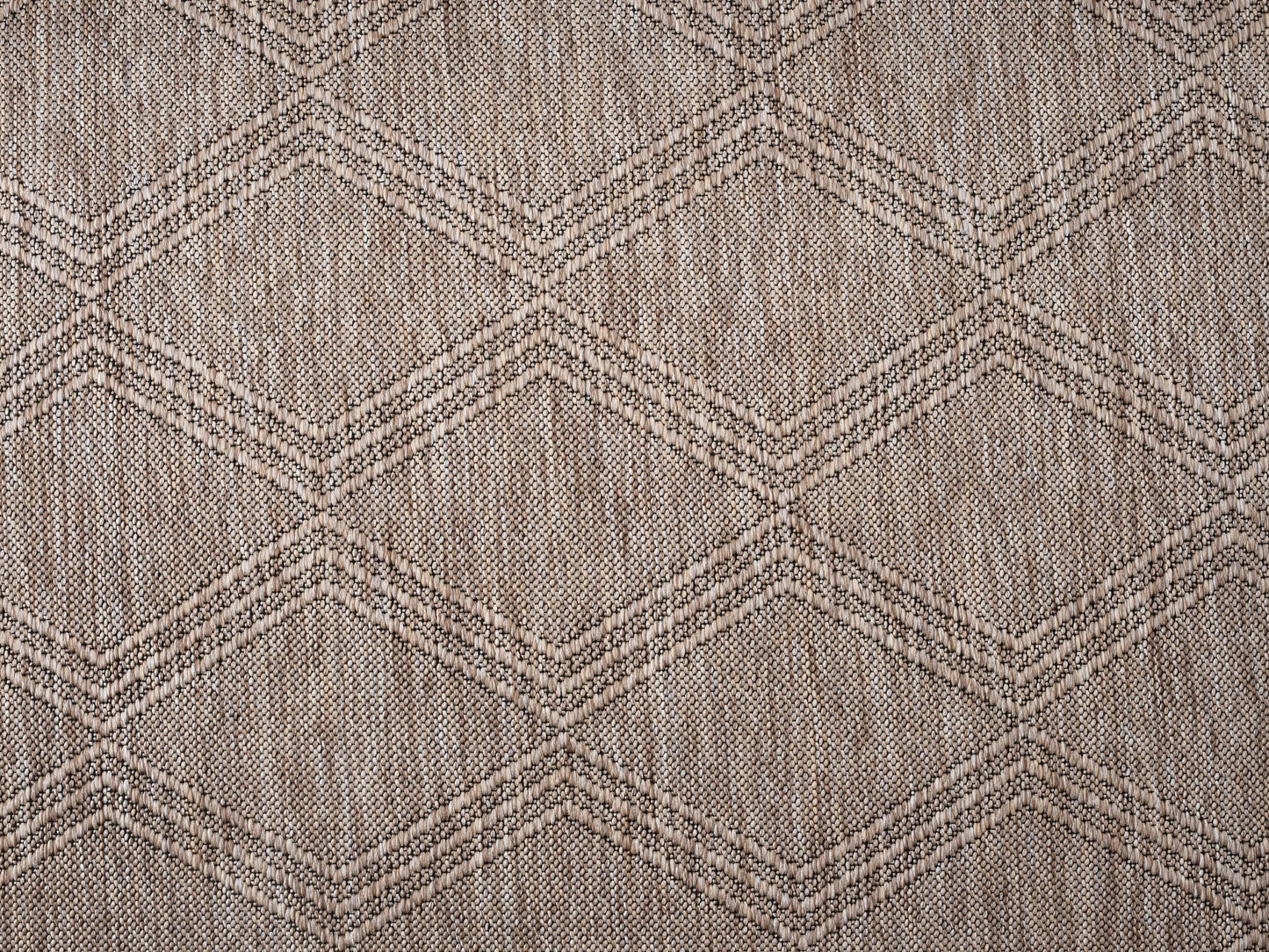 RUGGERRUGS Darla Textured Foldable Indoor Outdoor Rug, 5x7, Weather Resistant, Easy Clean, UV Resistant, Lightweight Contemporary Geometric Patio Carpet for Porch, Deck, Living Room (5' x 7', Beige)