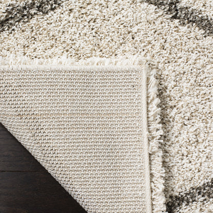 SAFAVIEH Hudson Shag Collection Area Rug - 6' x 9', Ivory & Grey, Moroccan Ogee Trellis Design, Non-Shedding & Easy Care, 2-inch Thick Ideal for High Traffic Areas in Living Room, Bedroom (SGH280A)