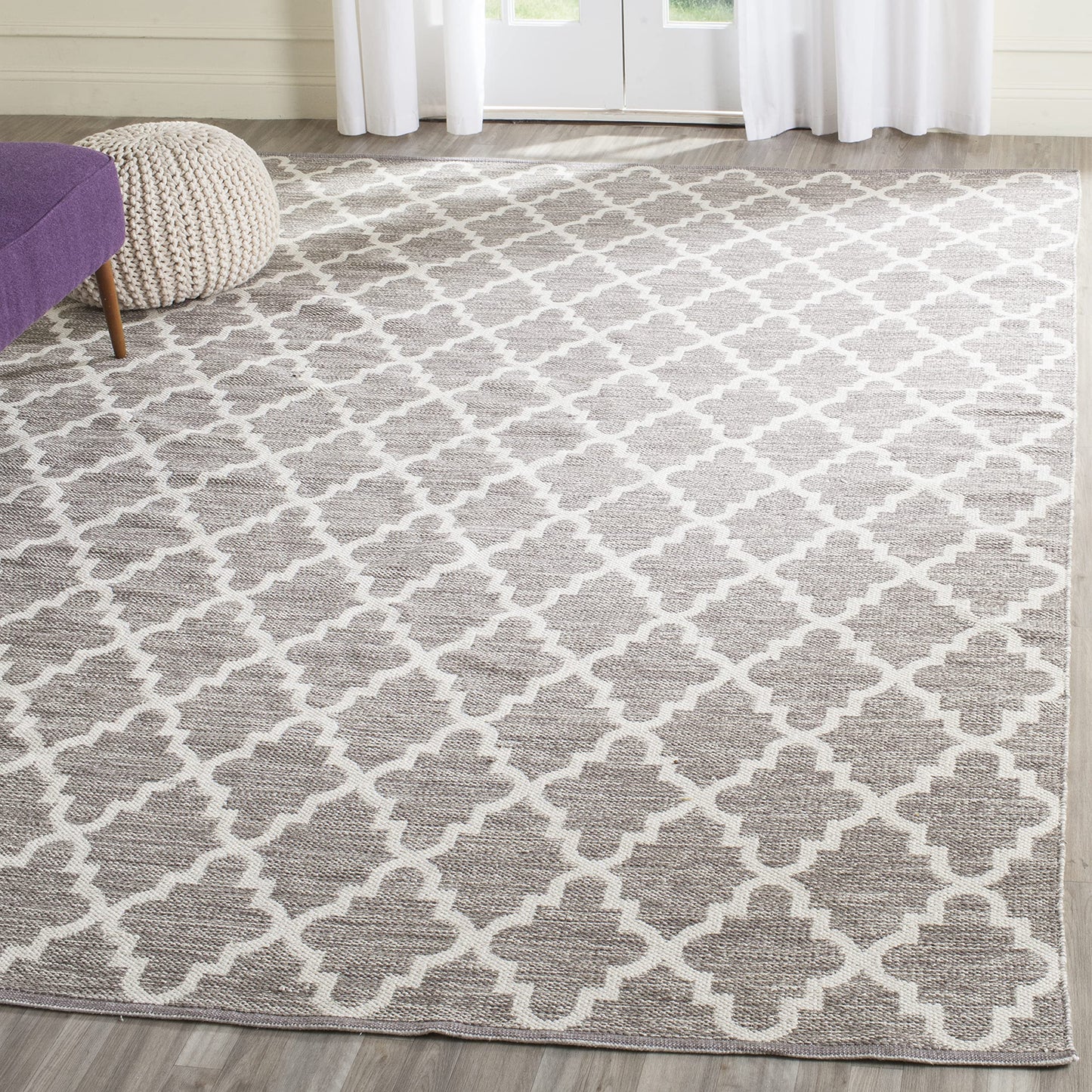 SAFAVIEH Area Rug 8x10 - Montauk Collection - Large - Grey & Ivory, Handmade Cotton, Trellis Pattern, Ideal for Living Room, Bedroom, Office, Dining Space (MTK810A)