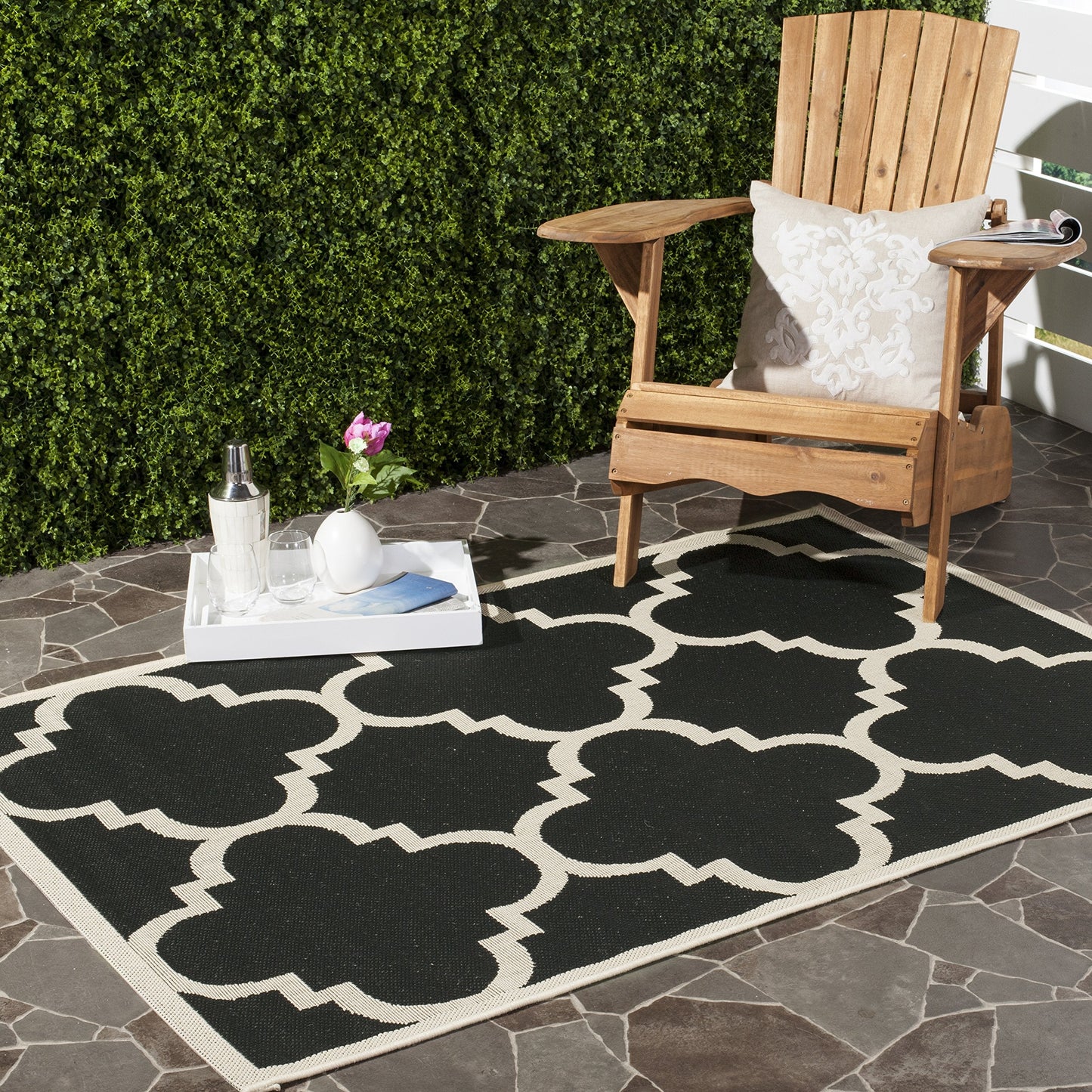 SAFAVIEH Washable Rug Outdoor Courtyard Collection - 2'7" x 5', Black & Beige, Non-Shedding & Easy Cleaning, Ideal for Patio, Backyard, Mudroom (CY6243-266)