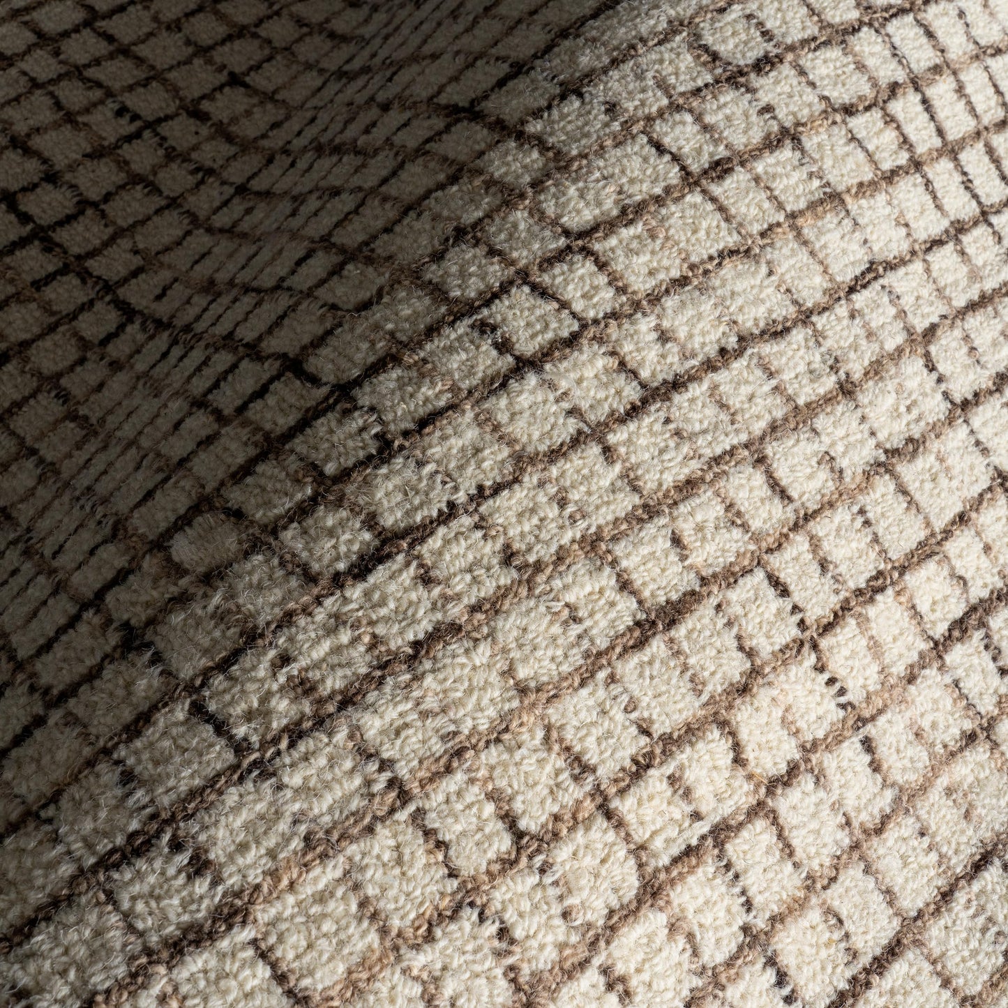 Rugs USA Melrose Cream, 7'6" x 9'6", Handmade, Checked, Wool, Soft and Cozy, High Traffic, Stain Resistant, Easy Clean, Durable Area Rug for Bedroom, Living Room, Dining, Den, Entryway