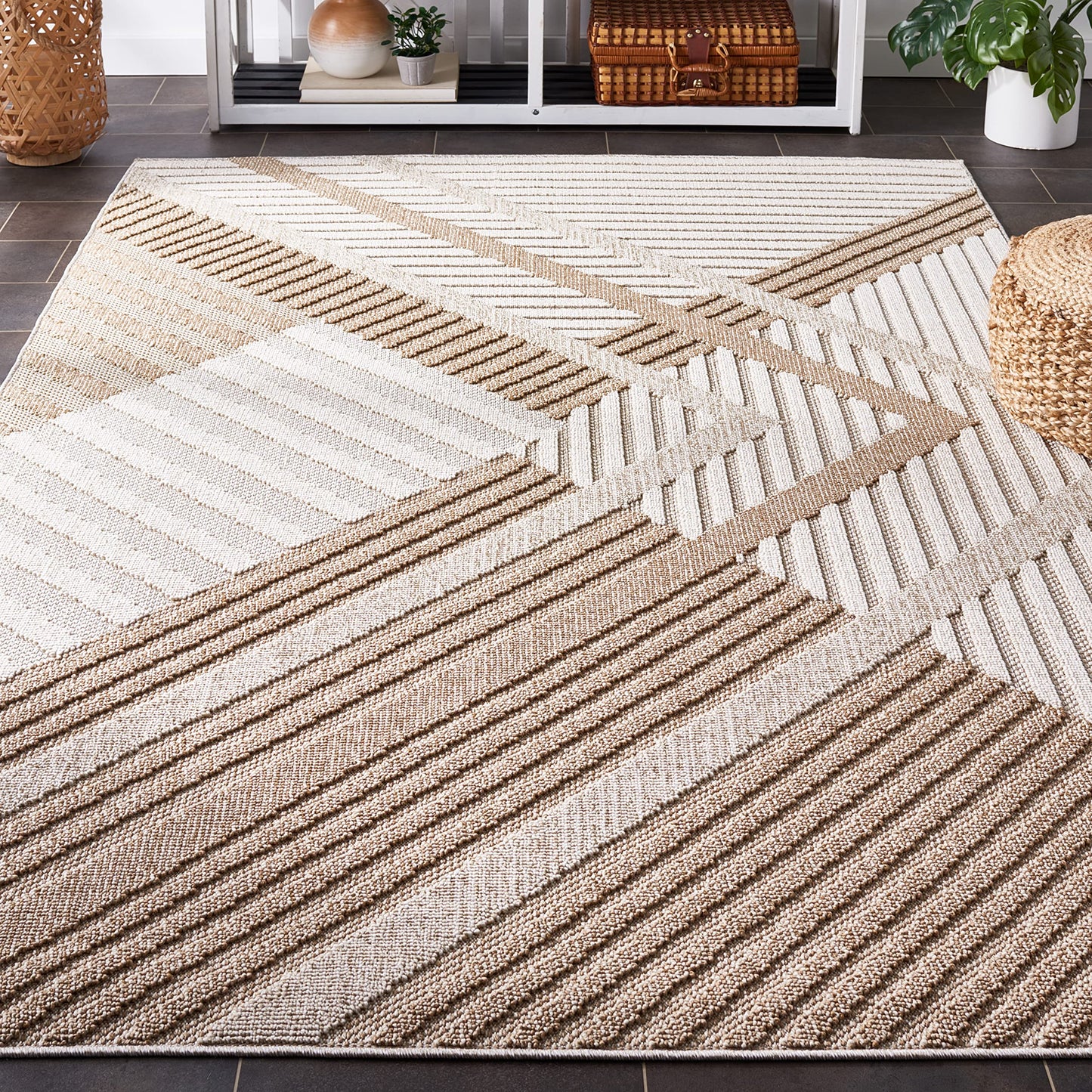 SAFAVIEH Washable Rug Outdoor Global Collection - 5'3" x 7'6", Beige & Light Beige, Non-Shedding & Easy to Clean, Ideal for Patio, Backyard, Mudroom (GLB220B)