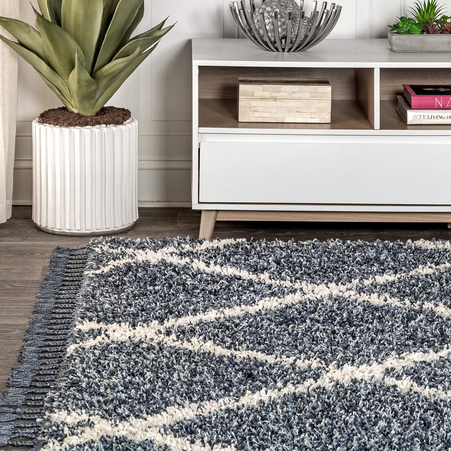 JONATHAN Y Mercer Shag Plush Tassel Denim Blue/Cream Indoor Area Rug, 3x5, Moroccan Geometric Trellis, Transitional, Easy-Cleaning for Living Room, Bedroom, Kitchen, Non-Shedding (MCR104A-3)