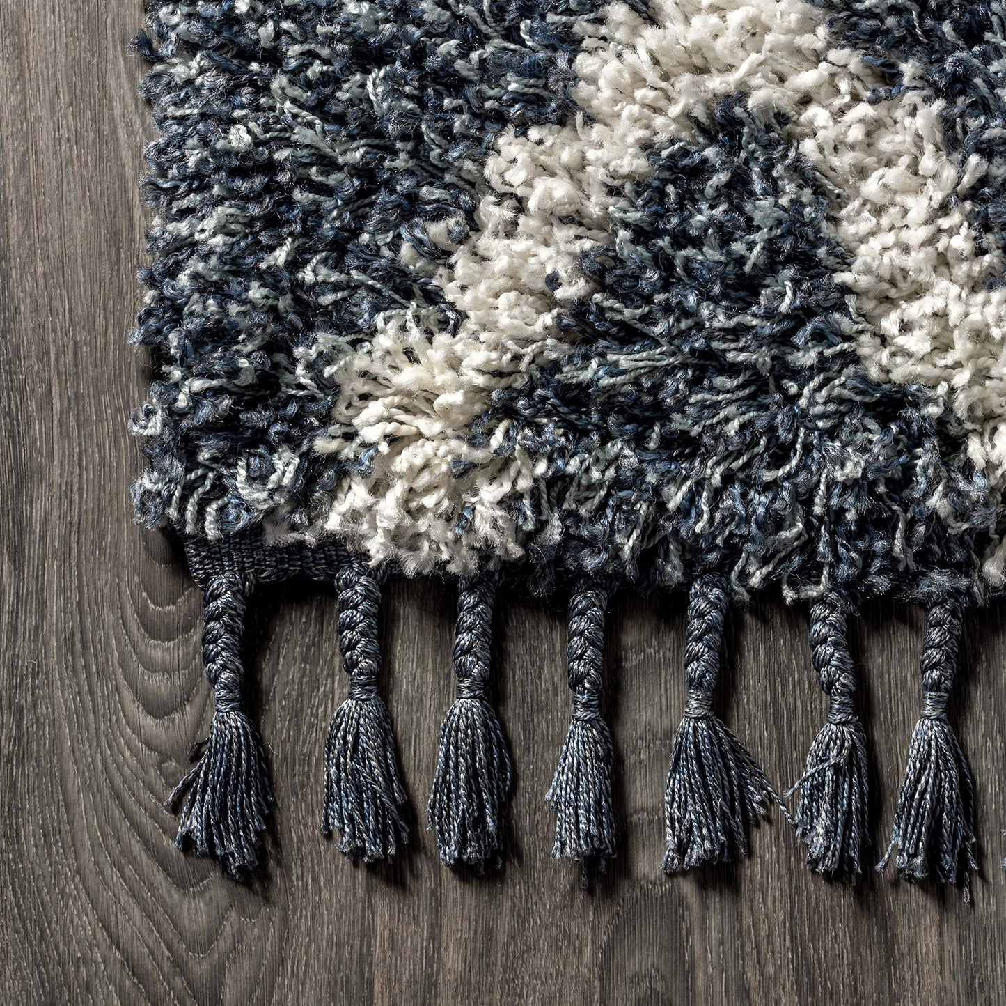 JONATHAN Y Mercer Shag Plush Tassel Denim Blue/Cream Indoor Area Rug, 3x5, Moroccan Geometric Trellis, Transitional, Easy-Cleaning for Living Room, Bedroom, Kitchen, Non-Shedding (MCR104A-3)