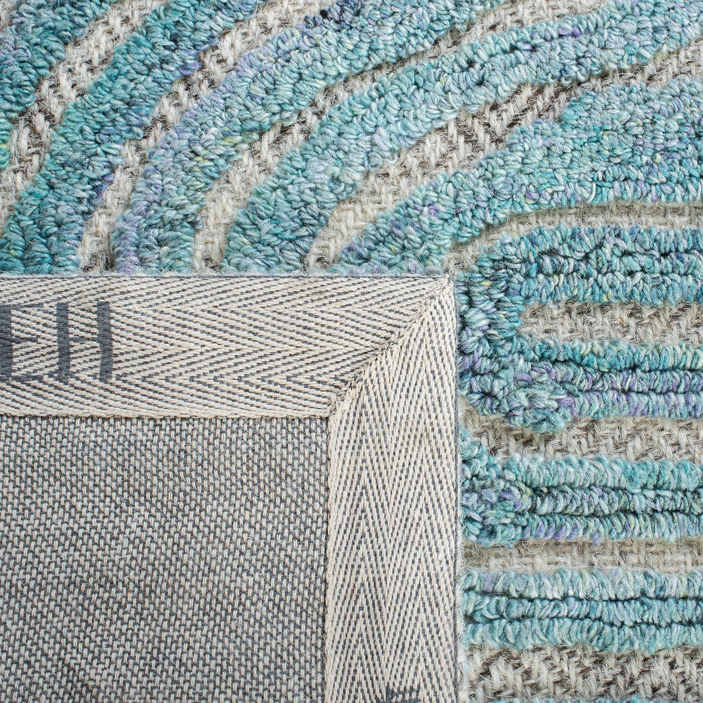 SAFAVIEH South Hampton Collection Runner Rug - 2'3" x 8', Blue, Handmade Abstract Wool, Ideal for High Traffic Areas in Living Room, Bedroom (SHA301M)