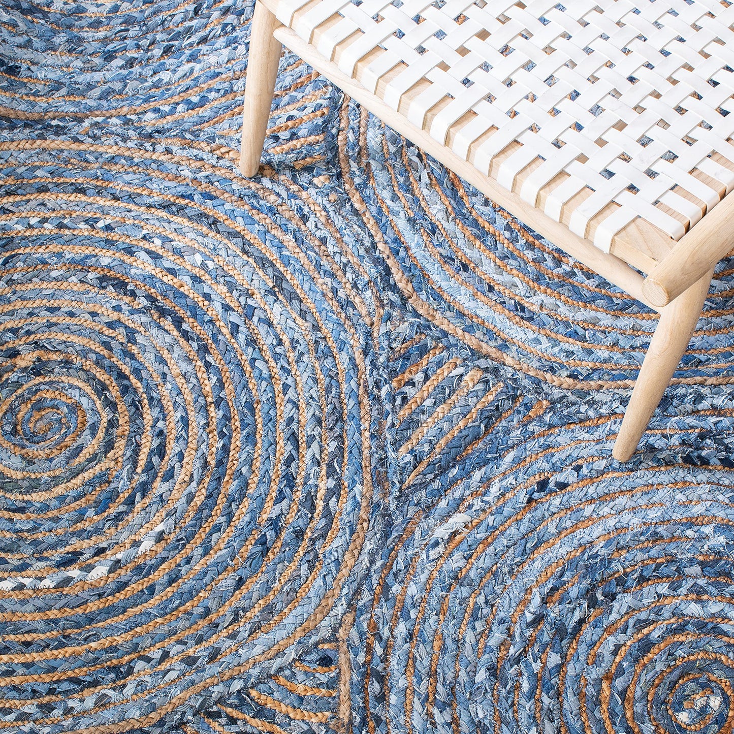 SAFAVIEH Cape Cod Collection Area Rug - 9' x 12', Blue & Natural, Handmade Boho Braided Circles Jute & Cotton, Ideal for High Traffic Areas in Living Room, Bedroom (CAP203M)