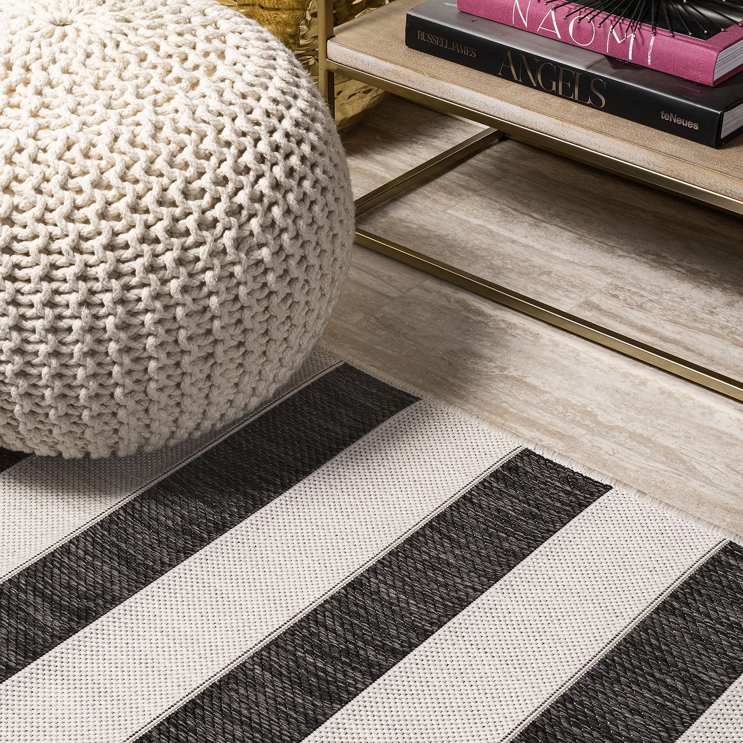 JONATHAN Y Wide Stripe Indoor Outdoor Round Area Rug 3 Ft Black/Cream, Aveiro for Backyard, Patio, Porch, Easy-Cleaning, High Traffic, Pet-Friendly, Non-Shedding (SMB112B-3R)