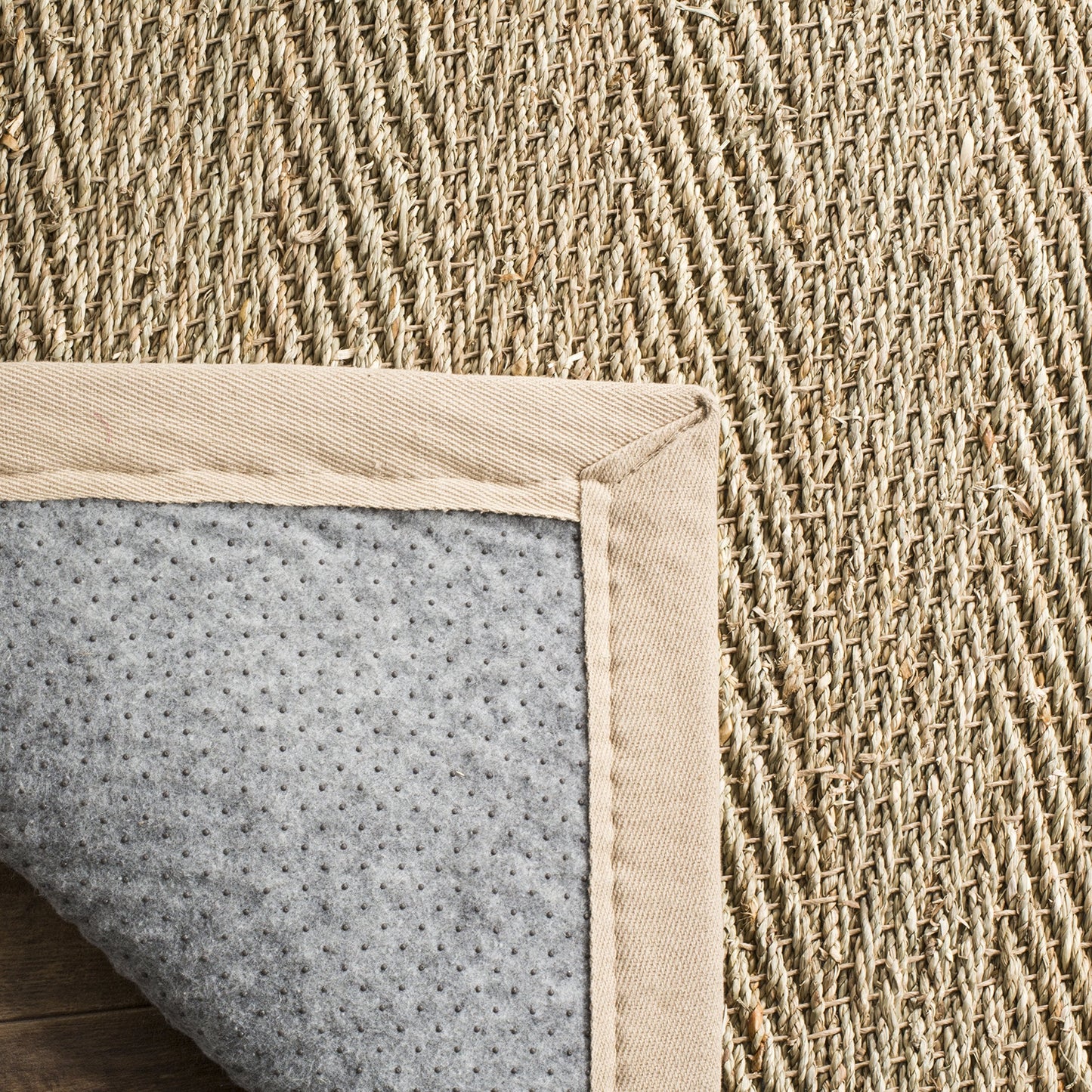 SAFAVIEH Area Rug 6x9 - Natural Fiber Collection - Natural & Beige, Seagrass, Herringbone Pattern with Border (NF115A)