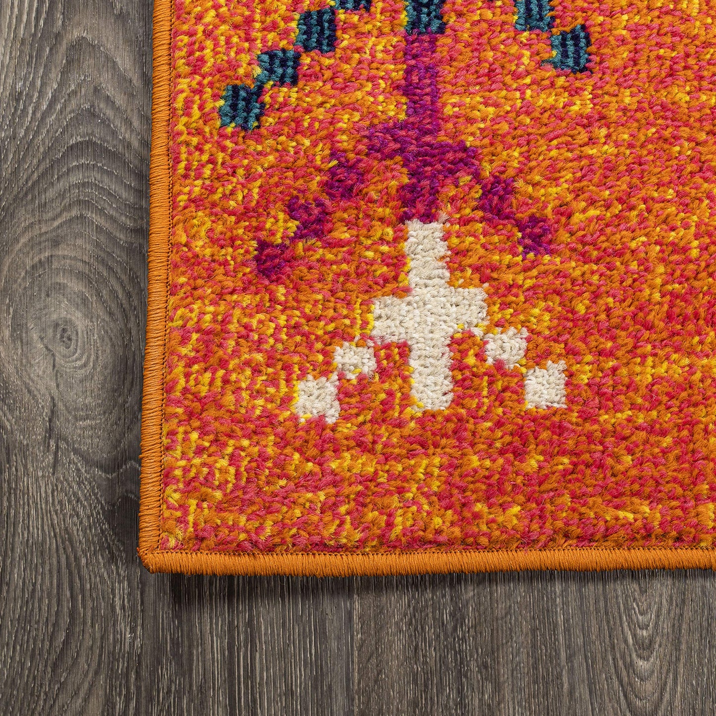 JONATHAN Y Tribal Love Geometric Orange/Multi Indoor Area Rug, 4x6, Bohemian, Casual, Easy-Cleaning for Living Room, Bedroom, Kitchen, Pet Friendly, Non-Shedding (MOH105C-4)