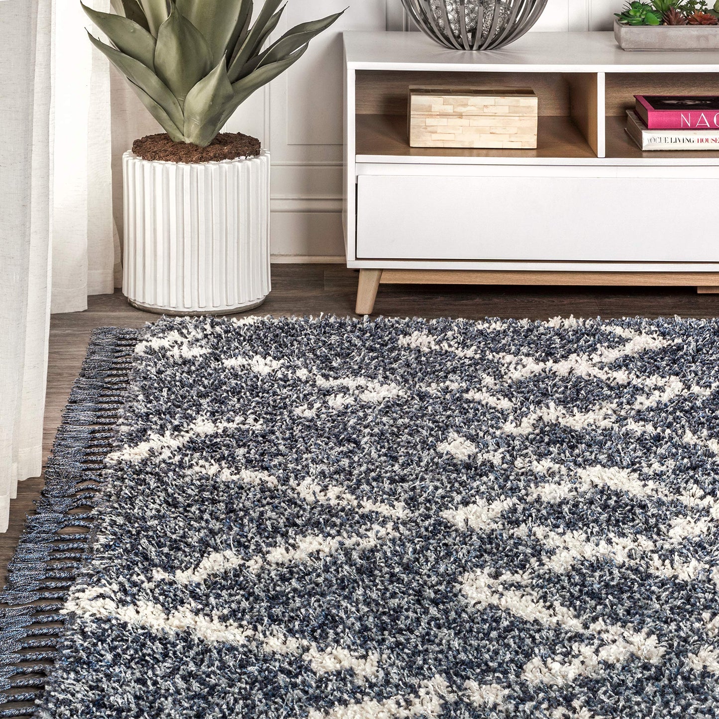 JONATHAN Y Mercer Shag Plush Tassel Blue/Cream Indoor Area Rug, 8x10, Moroccan Geometric Trellis, Contemporary, Easy-Cleaning for Living Room, Bedroom, Kitchen, Pet Friendly, Non-Shedding (MCR102A-8)