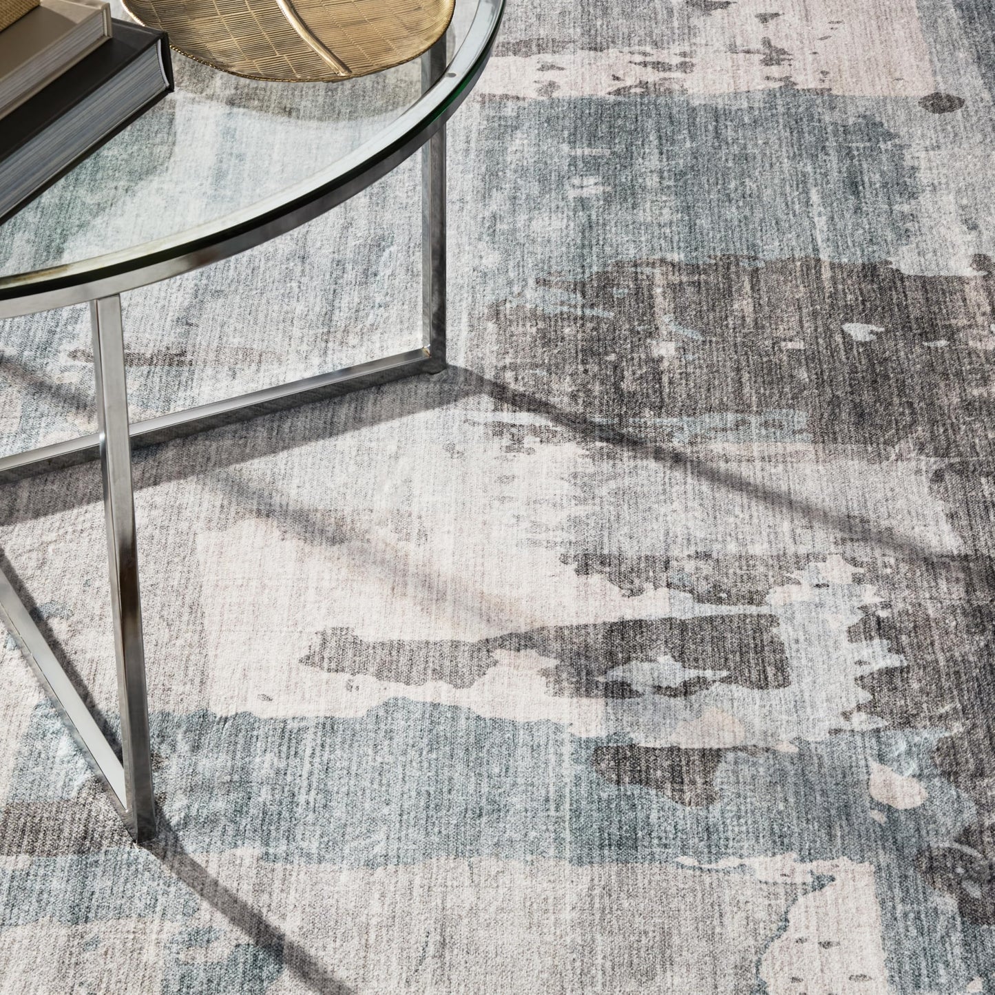 EVERWASH Haven Abstract Colorblock Machine Washable Area Rug with Airflo Technology for Easy Clean, Ultra-Soft Non-Slip Rug with Built-in Pad, Pet, Family & Allergy Friendly Rug, Blue Multi, 2'6"x7'