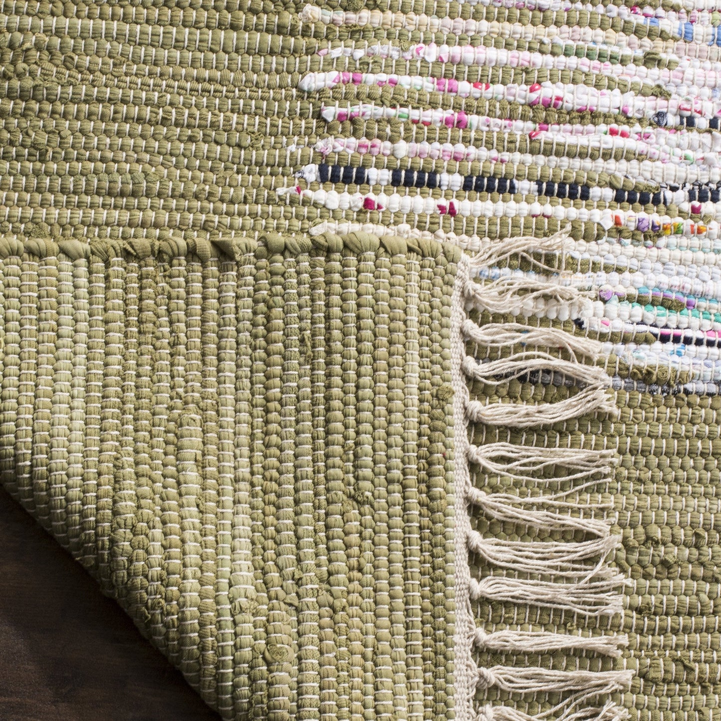 SAFAVIEH Montauk Collection Accent Rug - 3' x 5', Ivory & Olive, Handmade Stripe Fringe Cotton, Ideal for High Traffic Areas in Entryway, Living Room, Bedroom (MTK711K)