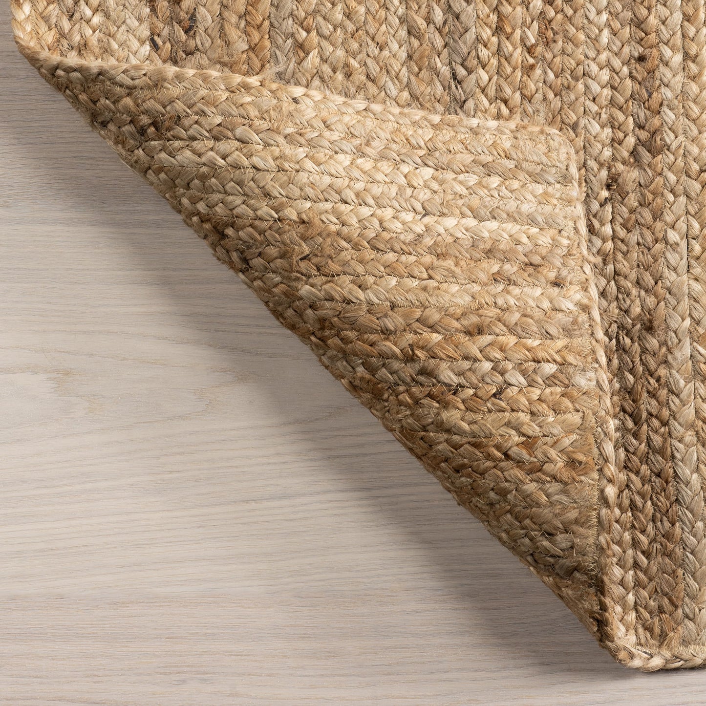 nuLOOM 3 Round Rigo Jute Hand Woven Area Rug, Natural, Solid Farmhouse Design, Natural Fiber, For Bedroom, Living Room, Dining Room, Hallway, Office, Kitchen, Entryway