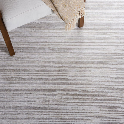 SAFAVIEH Area Rug 6x9 - Vision Collection - Ivory & Grey, Modern Ombre Design, Non-Shedding & Easy to Clean, Ideal for Living Room, Bedroom, Dining Space (VSN606K)