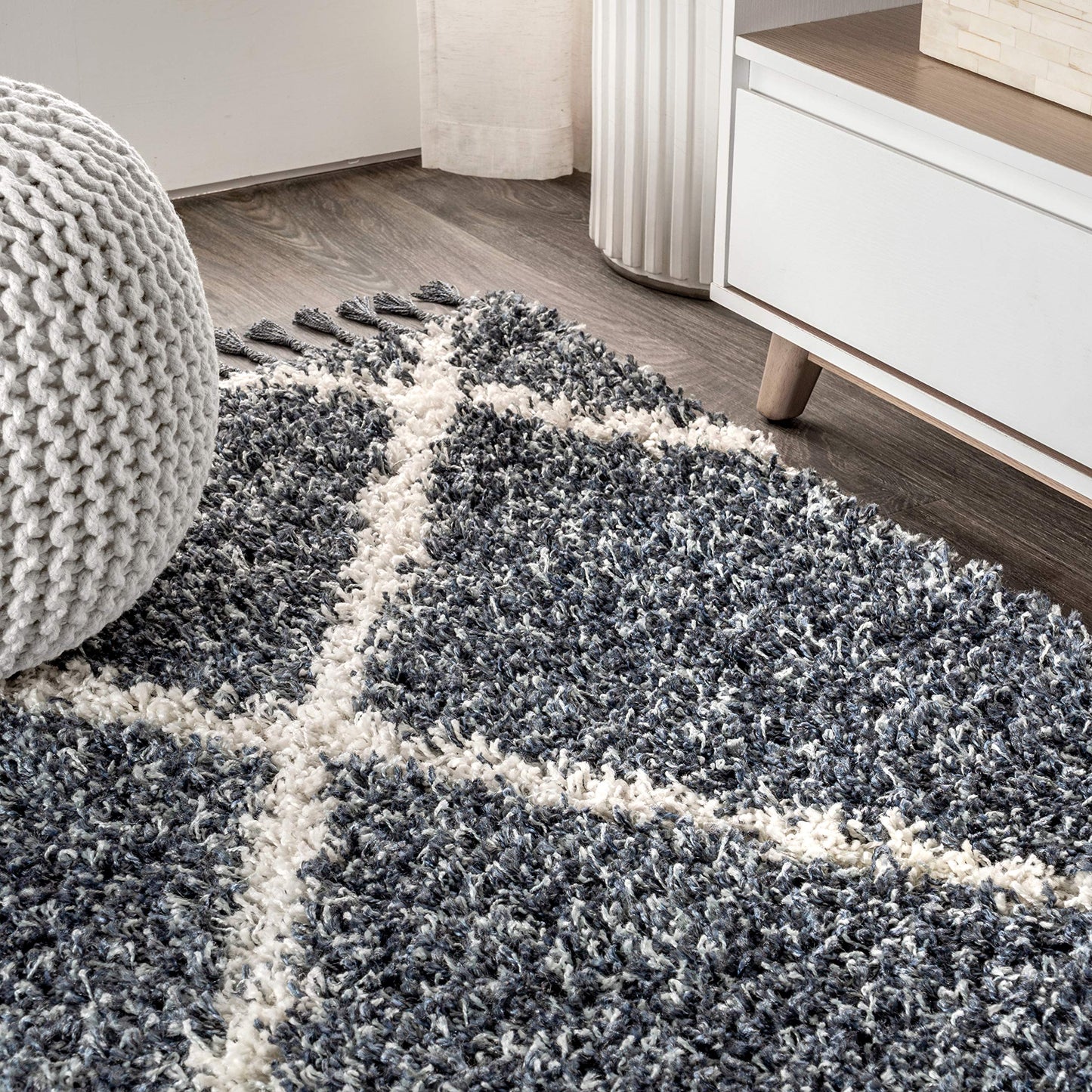 JONATHAN Y Mercer Shag Plush Tassel Denim Blue/Cream Indoor Area Rug, 3x5, Moroccan Geometric Trellis, Transitional, Easy-Cleaning for Living Room, Bedroom, Kitchen, Non-Shedding (MCR104A-3)