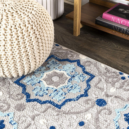 JONATHAN Y Mediterranean Medallion Indoor Outdoor Square Area Rug 5X5 Blue/Gray, Boho for Backyard, Patio, Porch, Easy-Cleaning, High Traffic, Pet-Friendly, Non-Shedding (AMC101A-5SQ)
