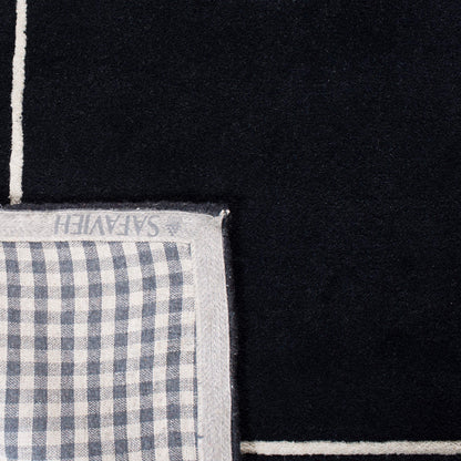 SAFAVIEH Bella Collection Accent Rug - 2' x 3', Black & Ivory, Handmade Dotted Border Wool, Ideal for High Traffic Areas in Entryway, Living Room, Bedroom (BEL151E)